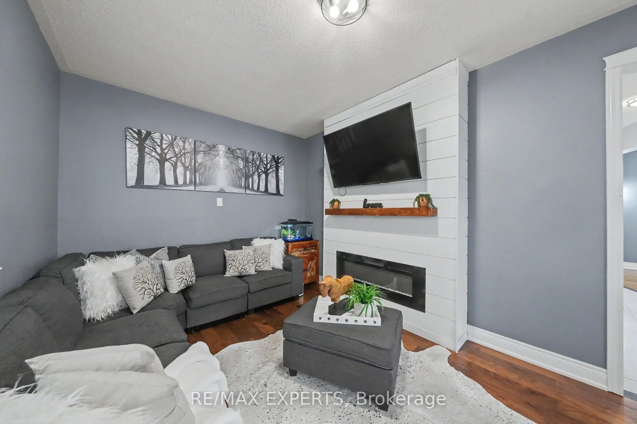 2 Ironhorse Crescent