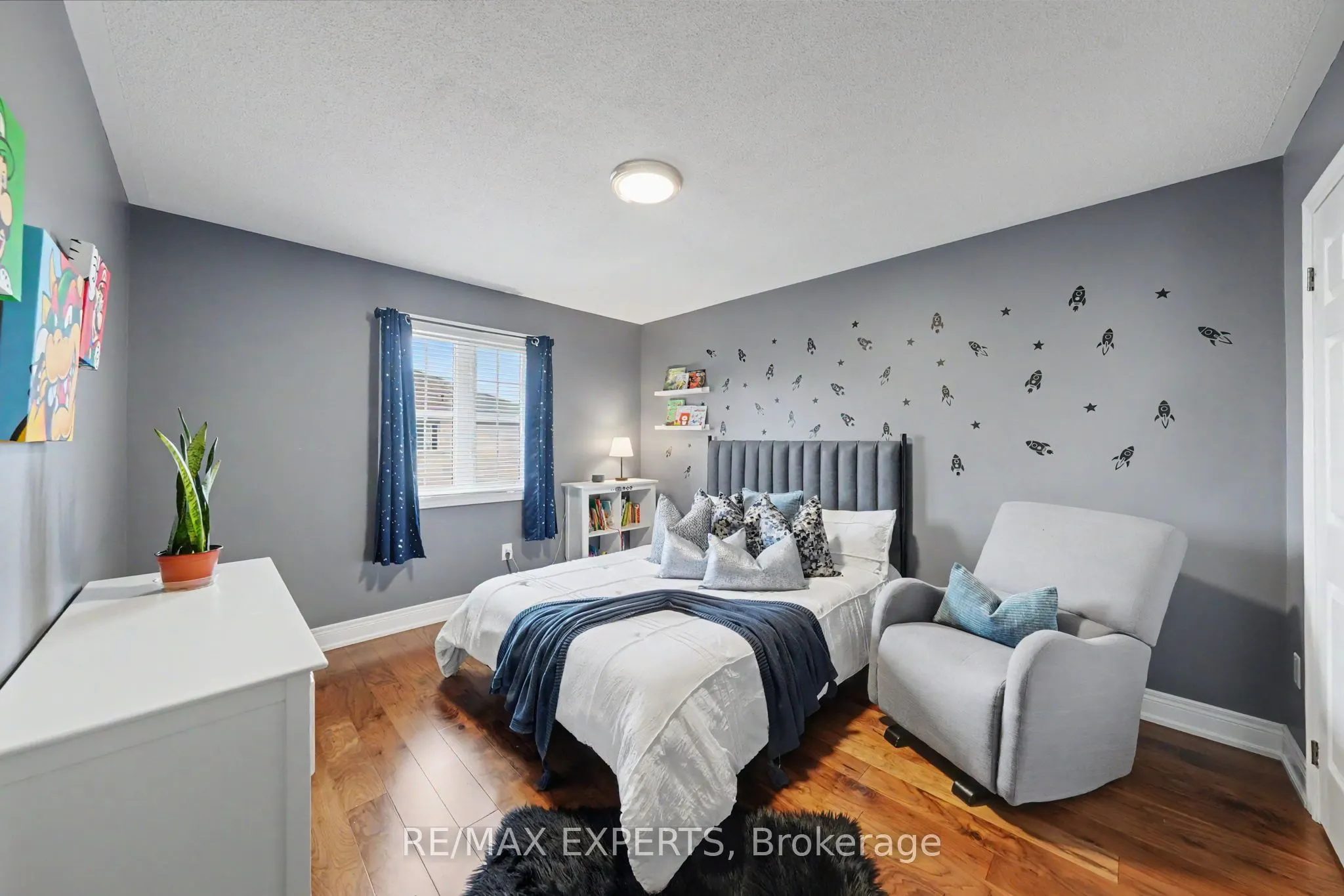2 Ironhorse Crescent