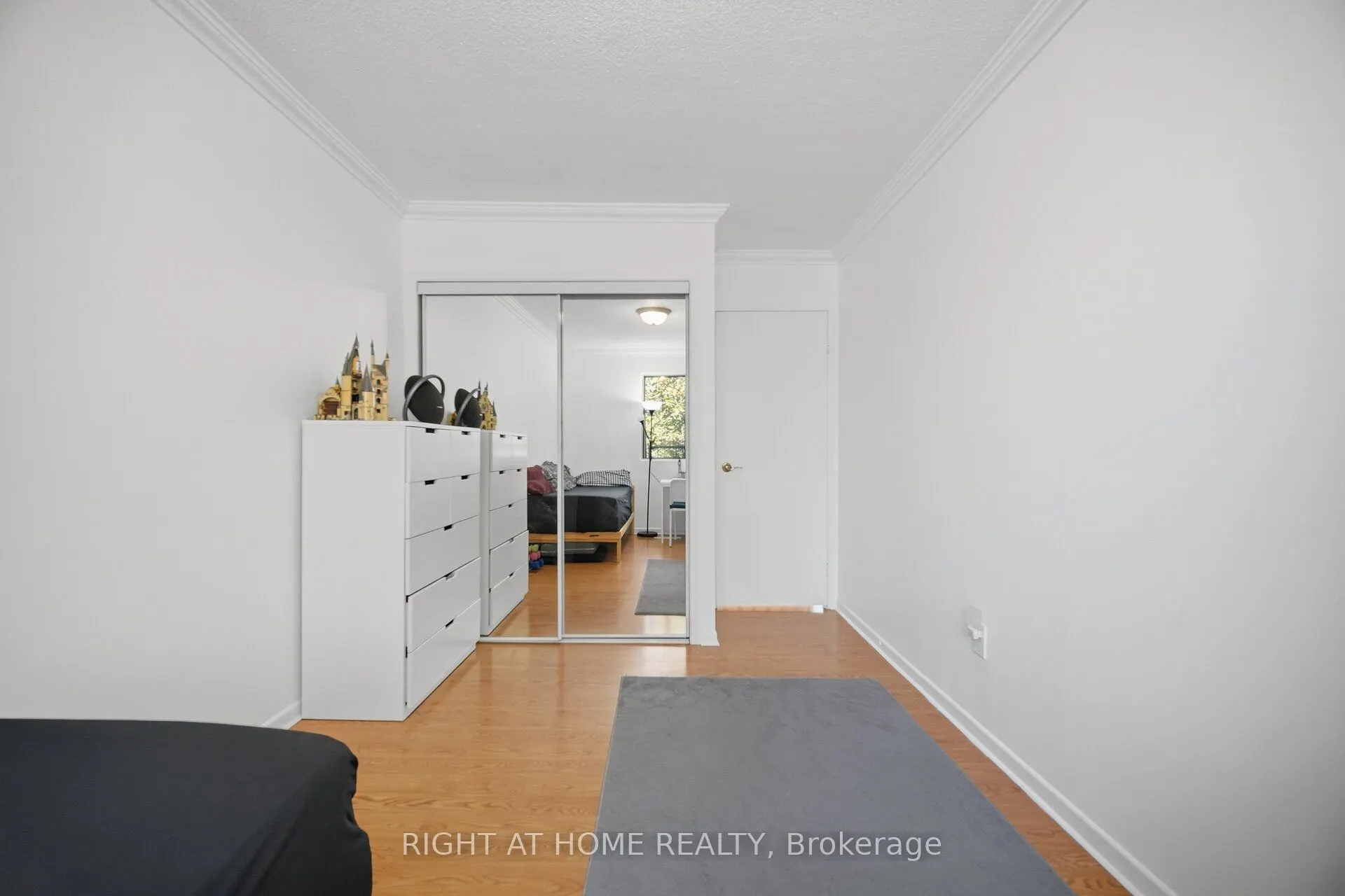 1250 Mississauga Valley Boulevard #108