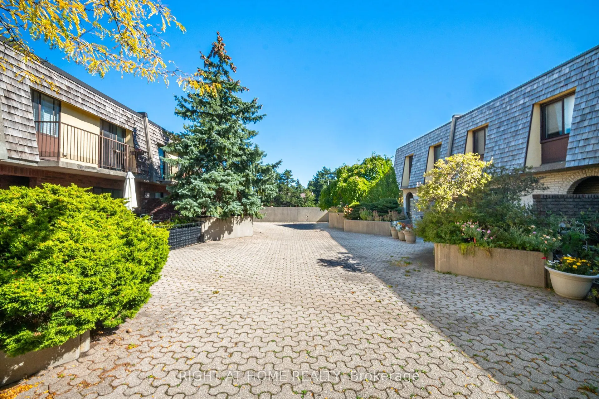 1250 Mississauga Valley Boulevard #108
