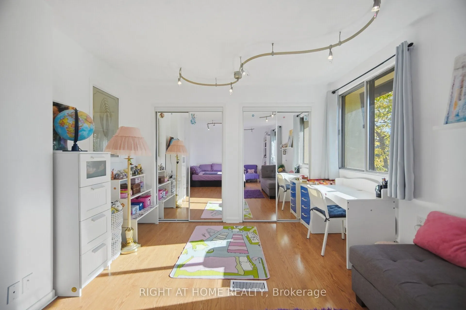 1250 Mississauga Valley Boulevard #108