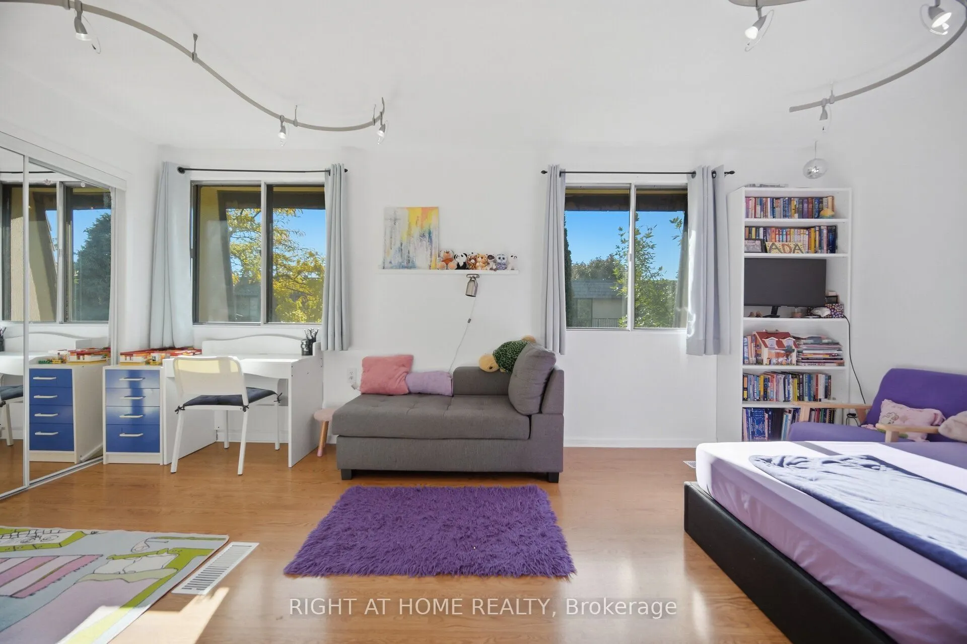 1250 Mississauga Valley Boulevard #108