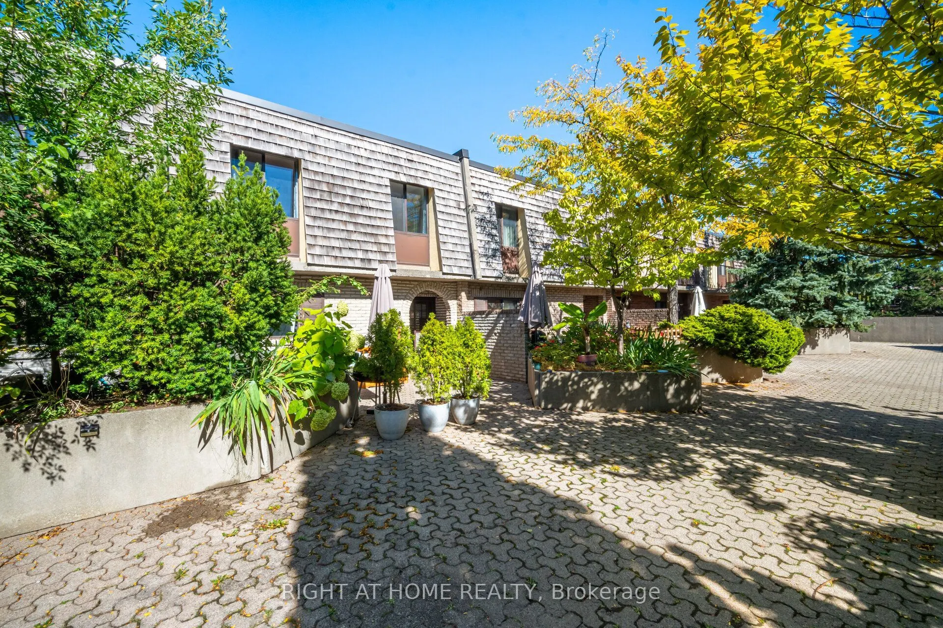 1250 Mississauga Valley Boulevard #108