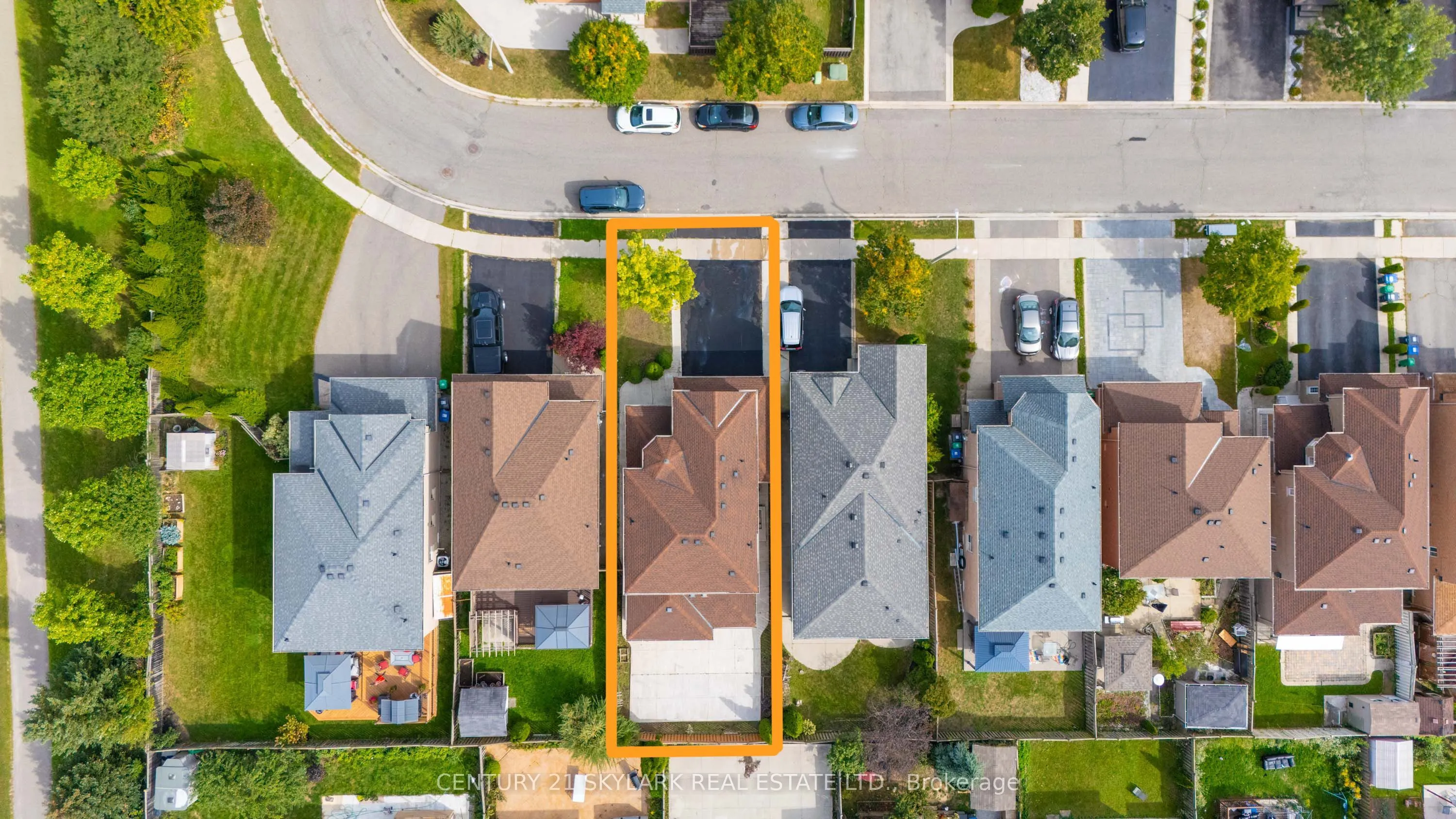44 Fallstar Crescent
