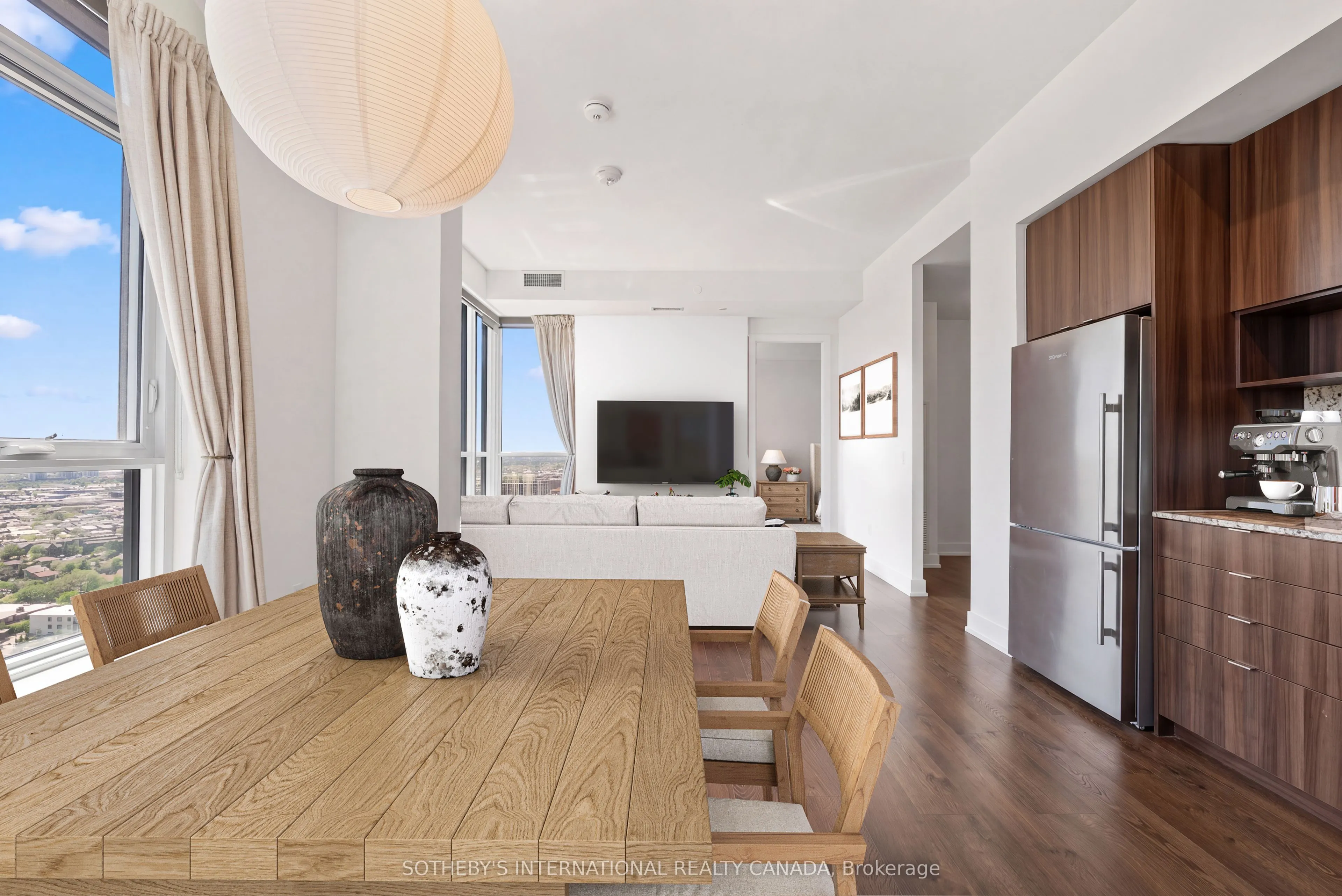 9 Mabelle Avenue #PH 22