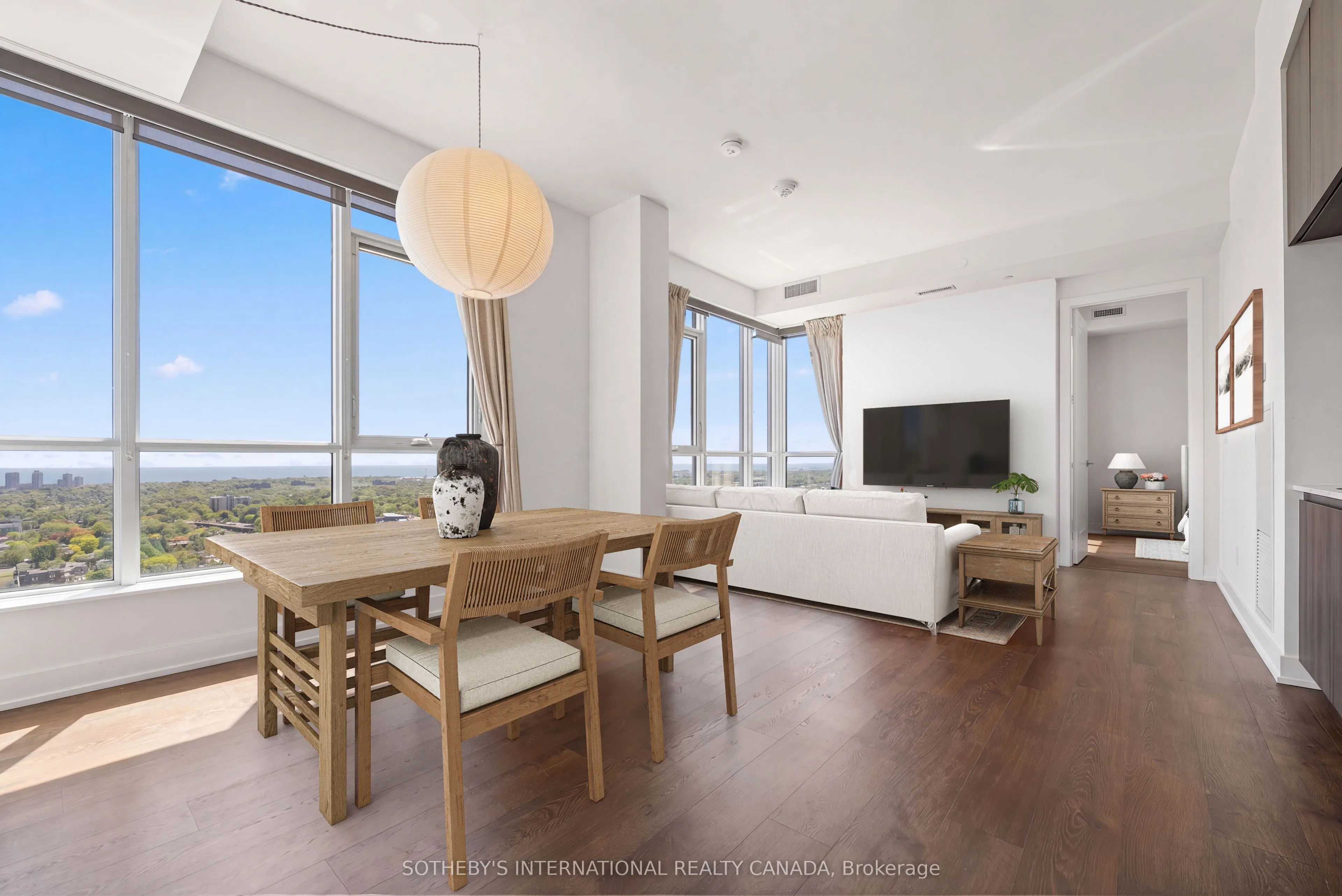 9 Mabelle Avenue #PH 22