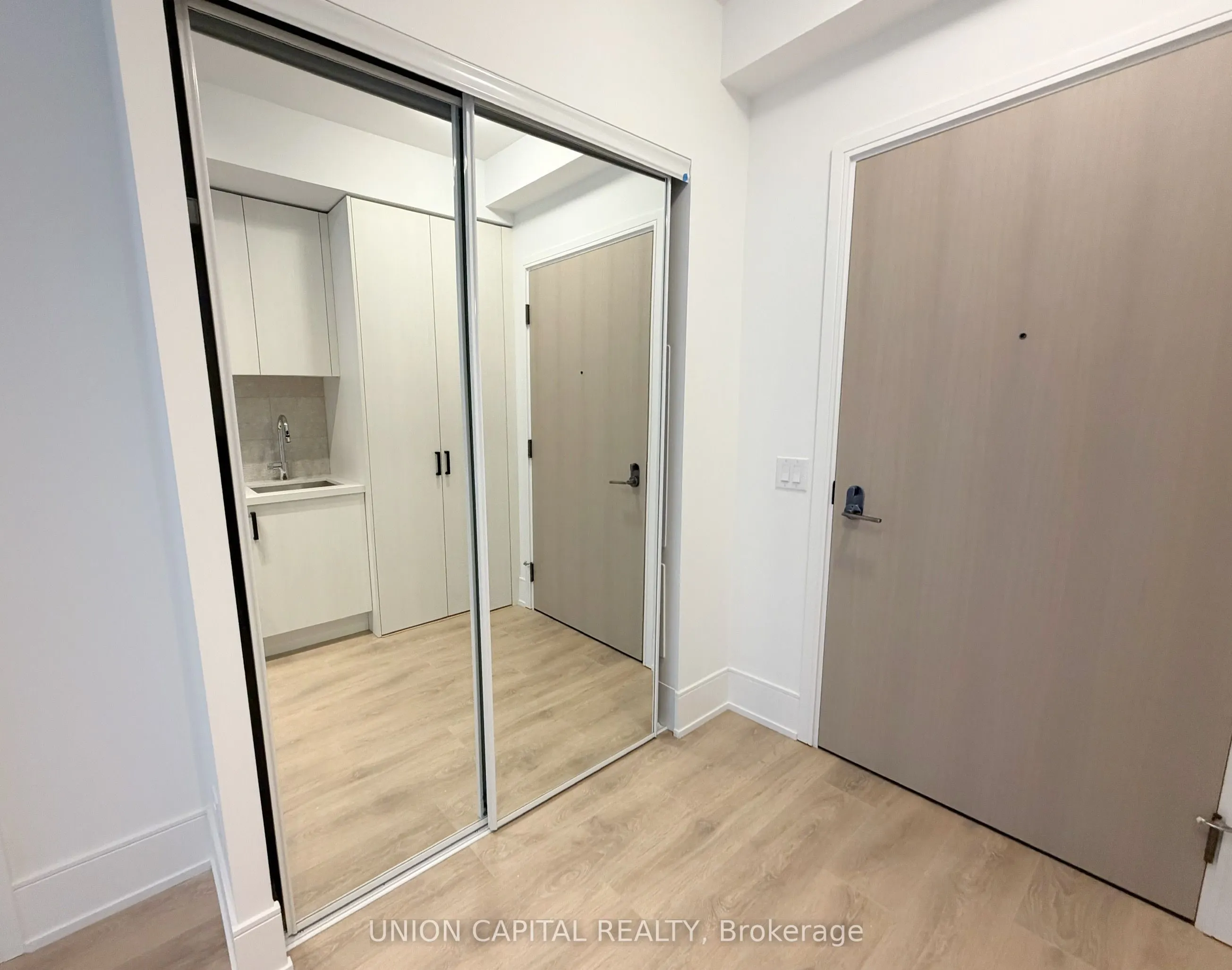 2450 Bloor Street #305