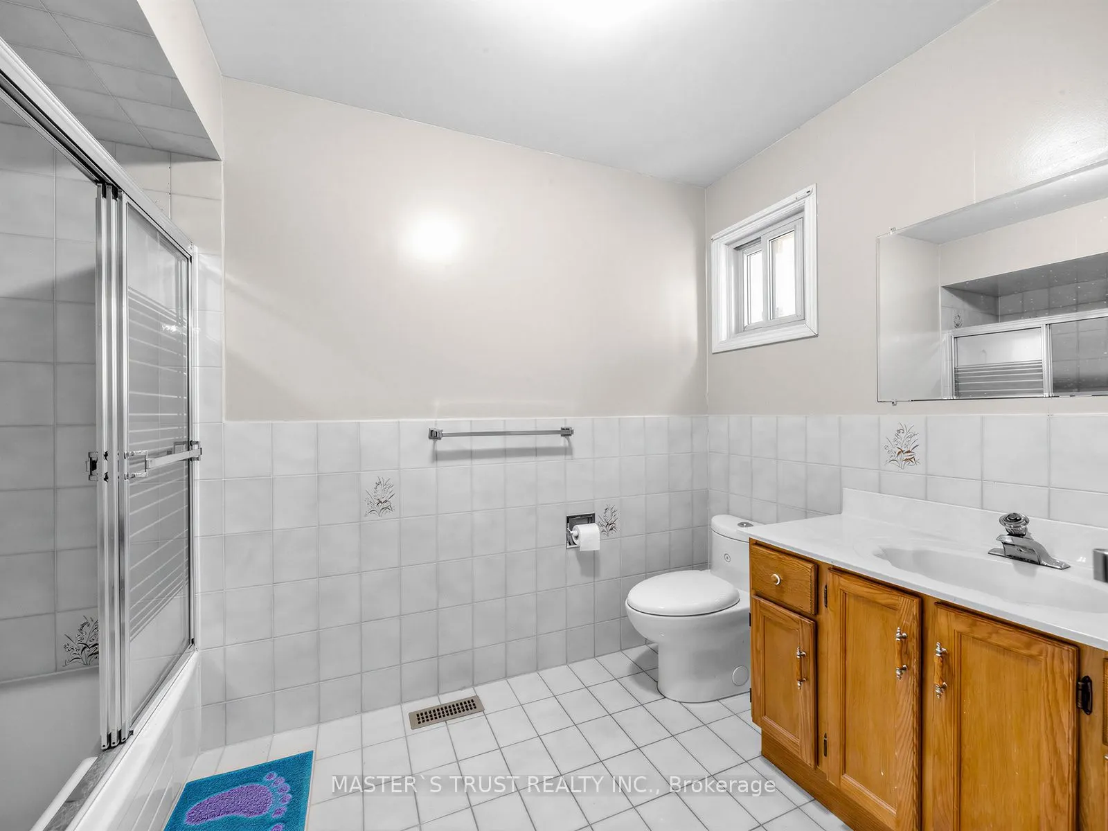 858 Wetherby Lane