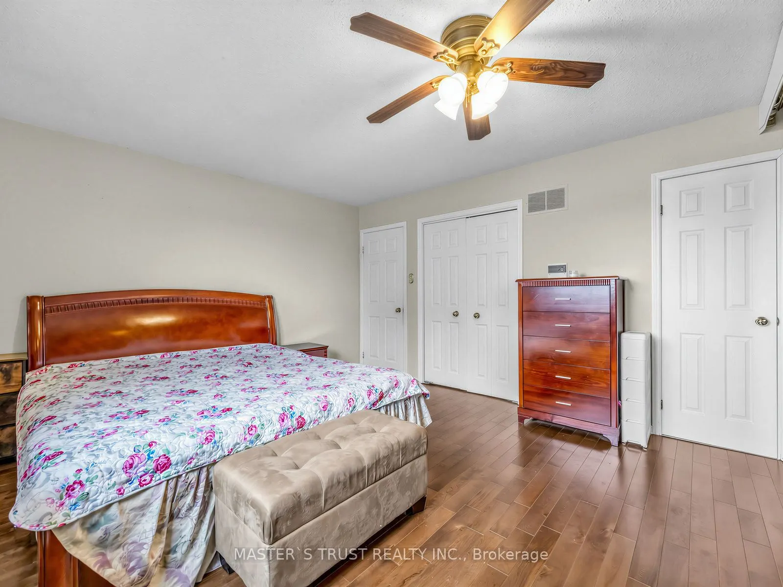 858 Wetherby Lane