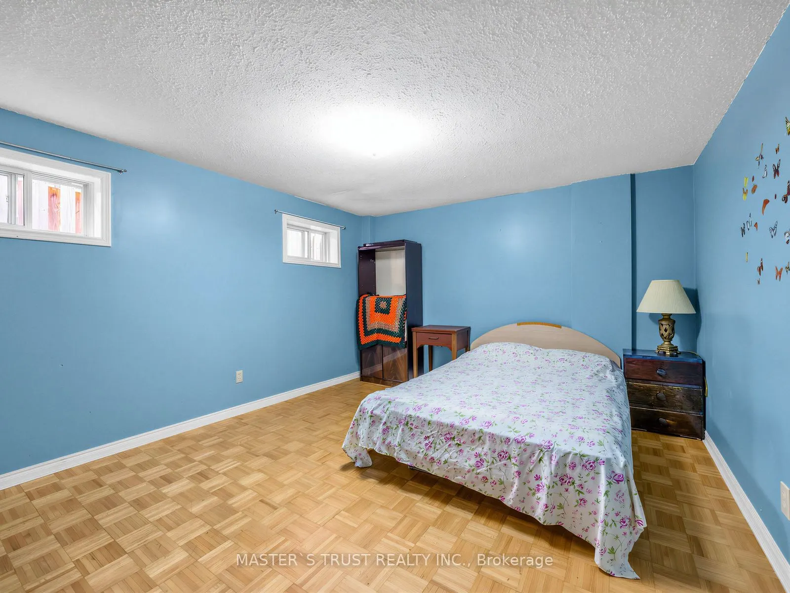 858 Wetherby Lane