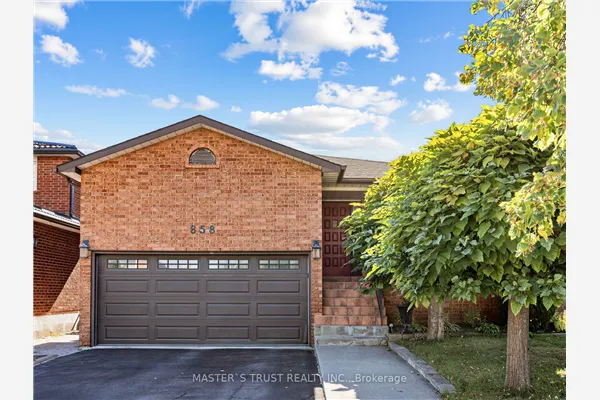 858 Wetherby Lane