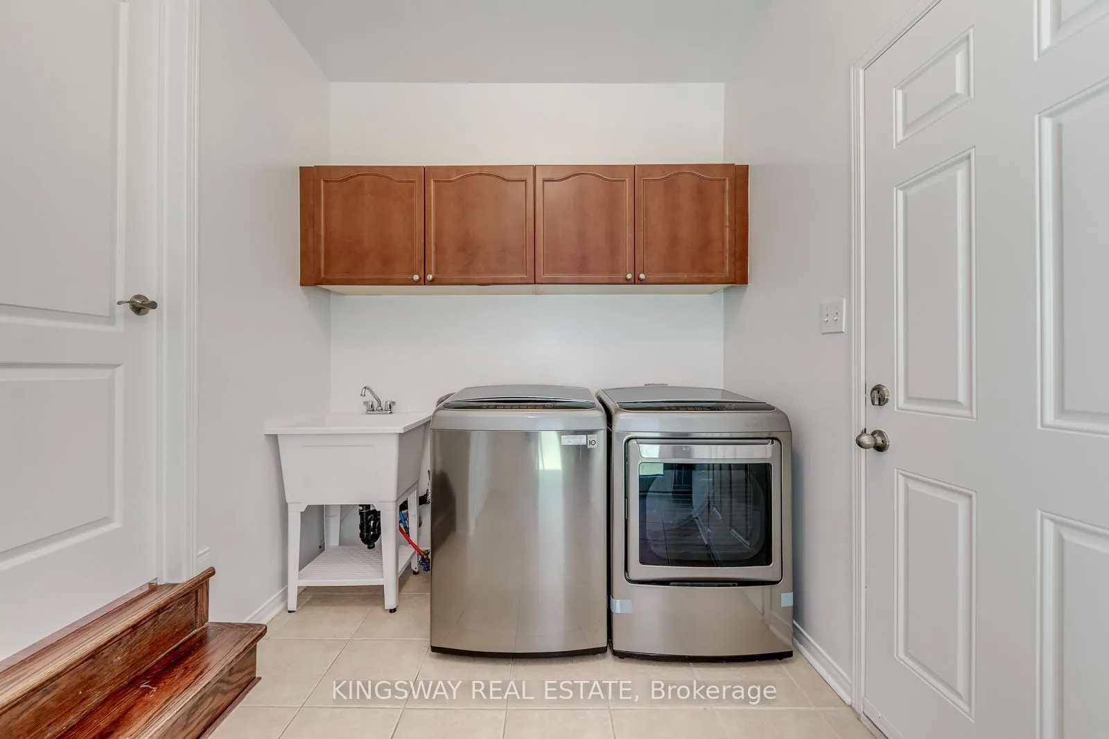 3133 Mission Hill Drive