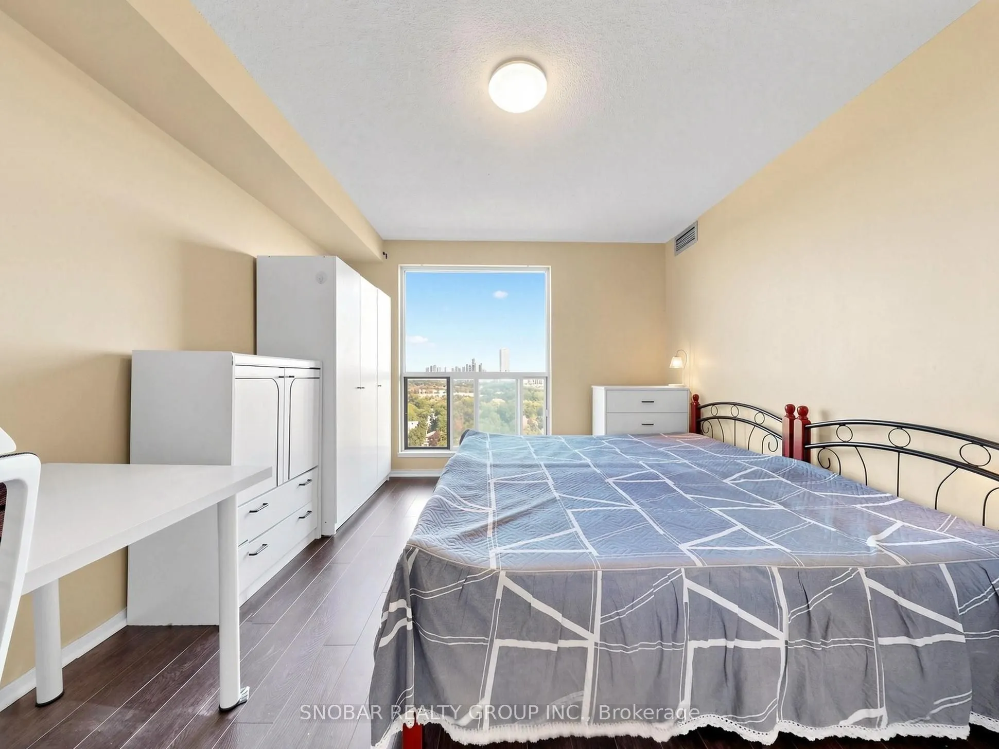2155 Burnhamthorpe Road W #1511