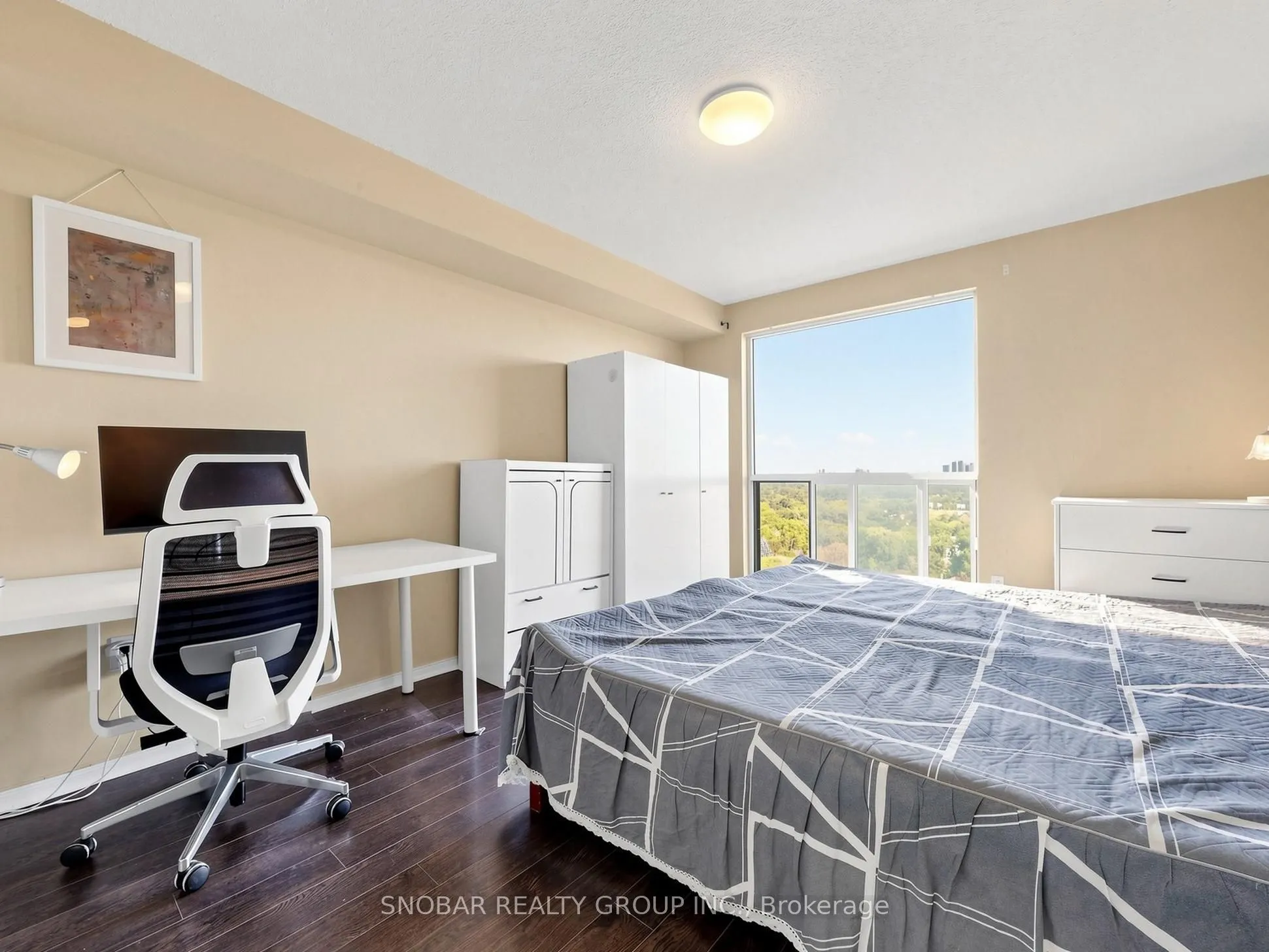 2155 Burnhamthorpe Road W #1511