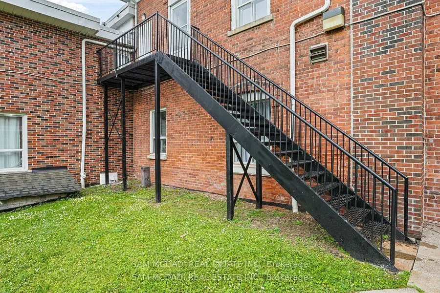 15 Faulkner Street #104