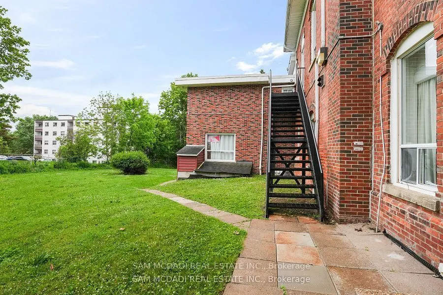 15 Faulkner Street #104