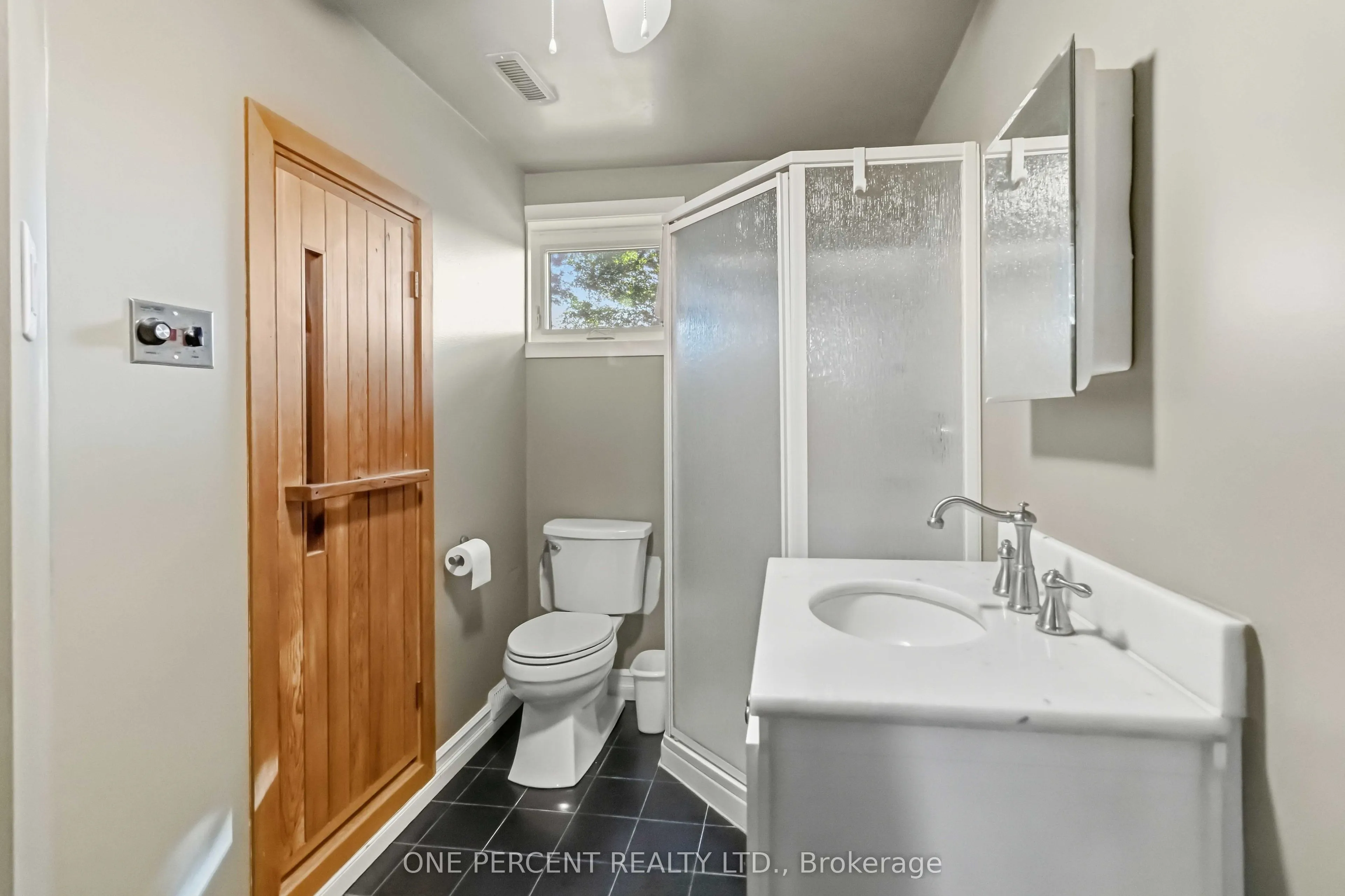 6099 Starfield Crescent