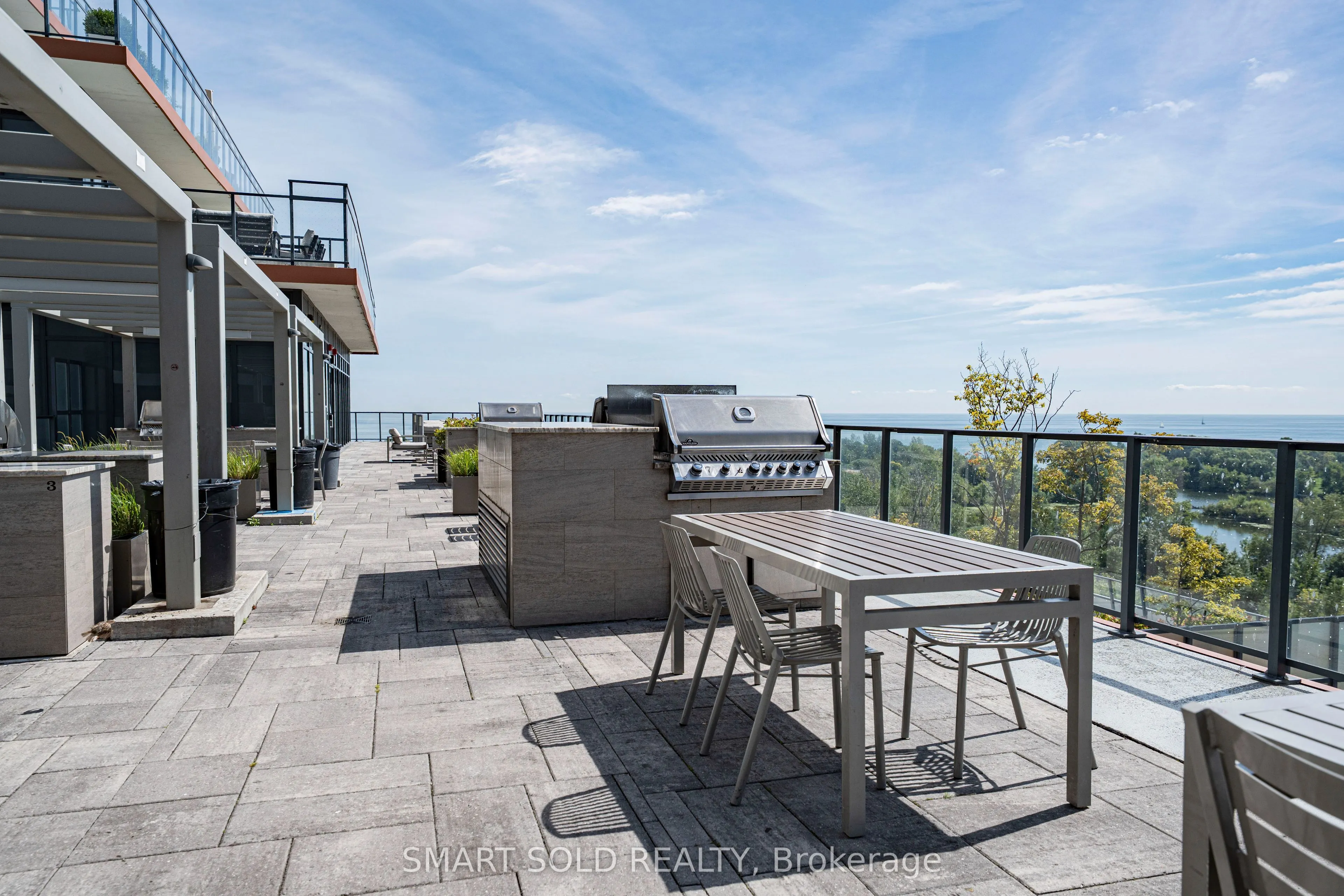30 Shore Breeze Drive #2313