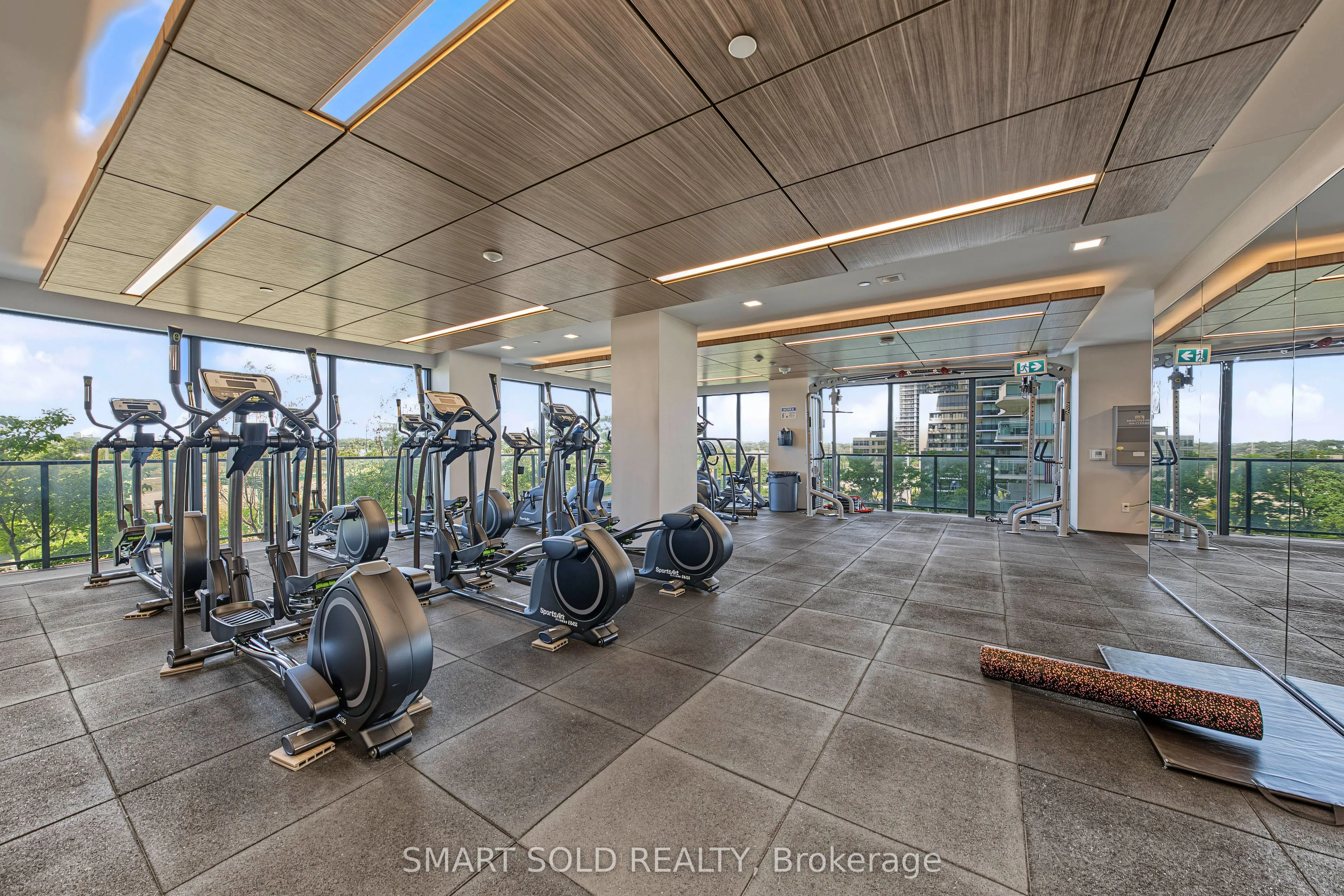 30 Shore Breeze Drive #2313