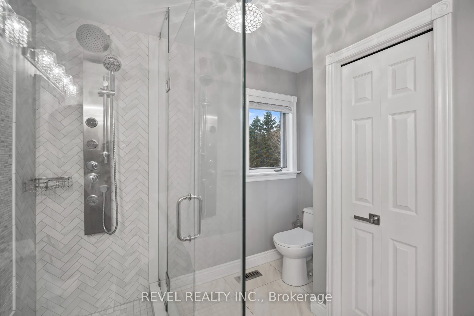 2255 Mohawk Trail