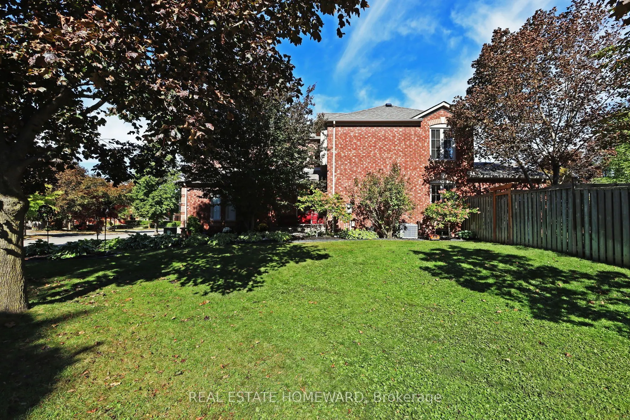 3332 Forrestdale Circle