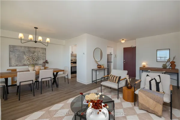 360 Ridelle Avenue #1607