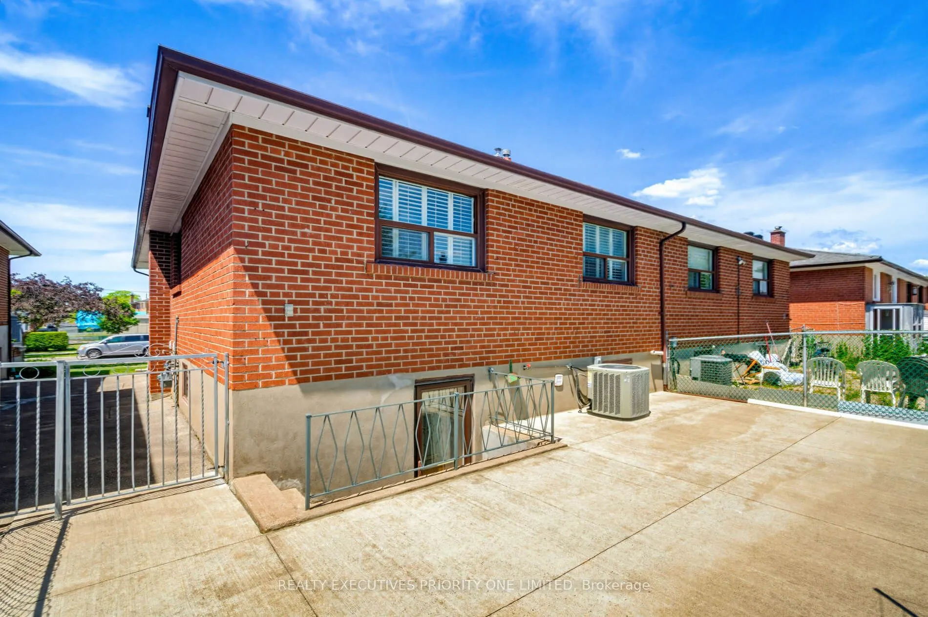 55 Picaro Drive
