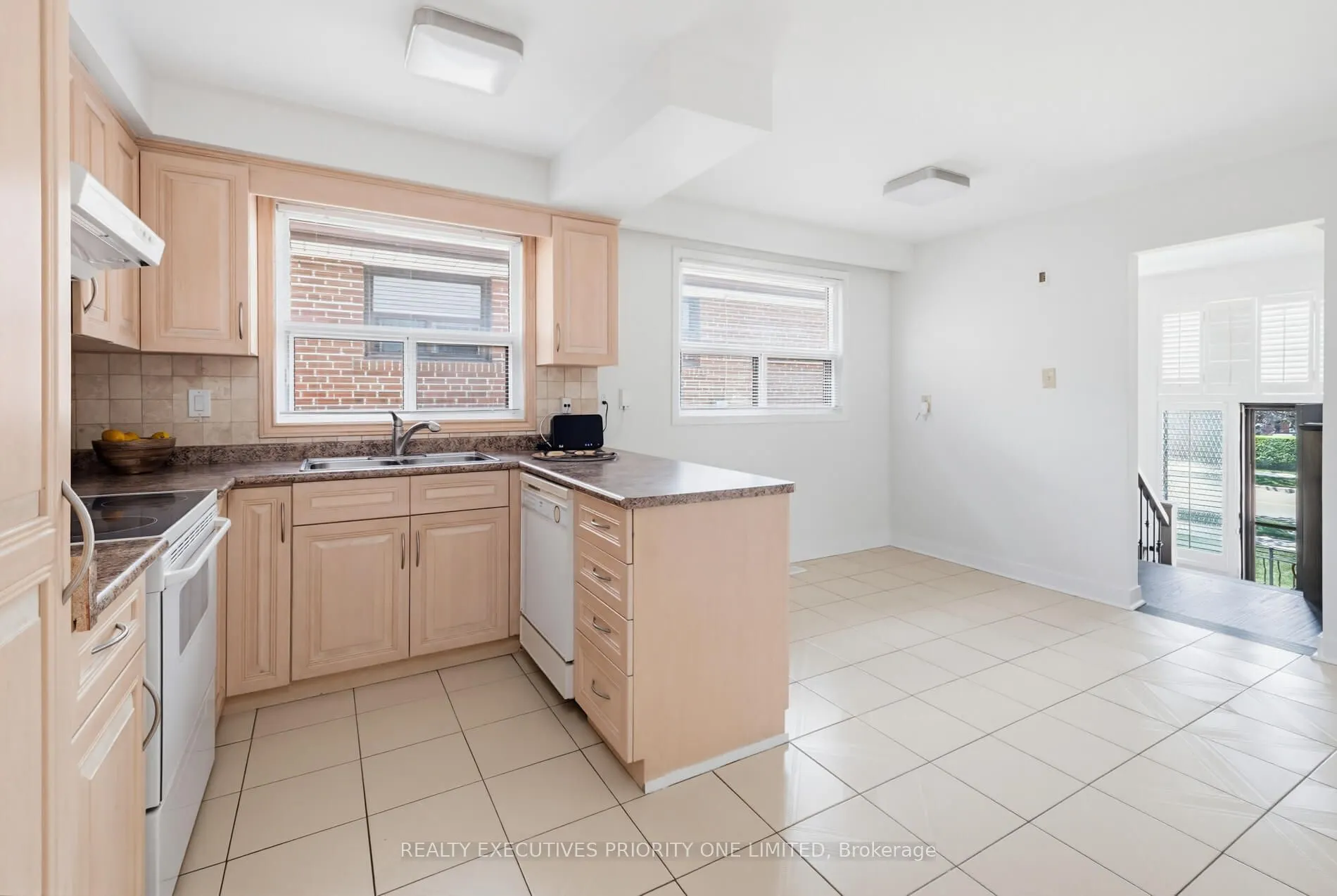 55 Picaro Drive