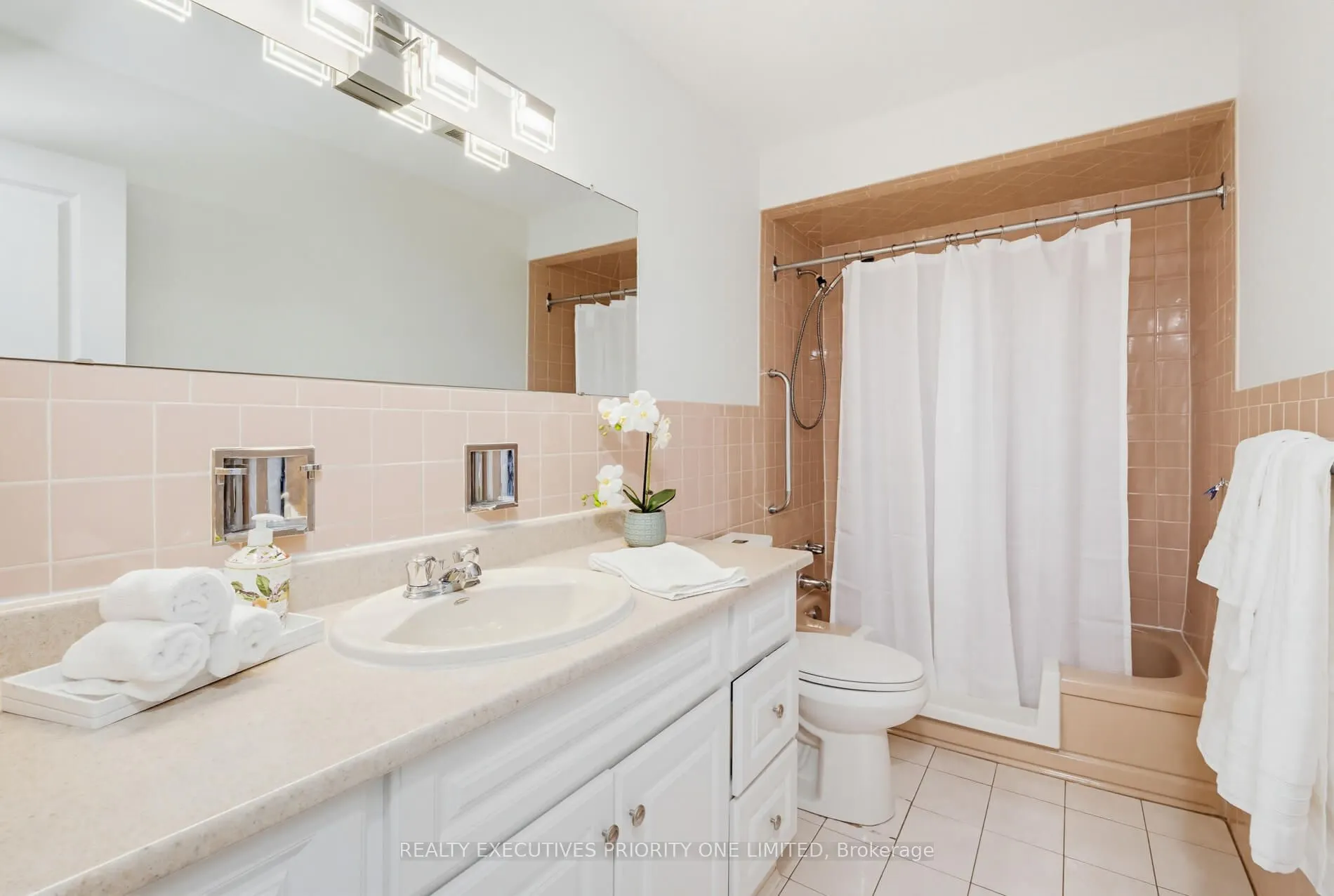 55 Picaro Drive