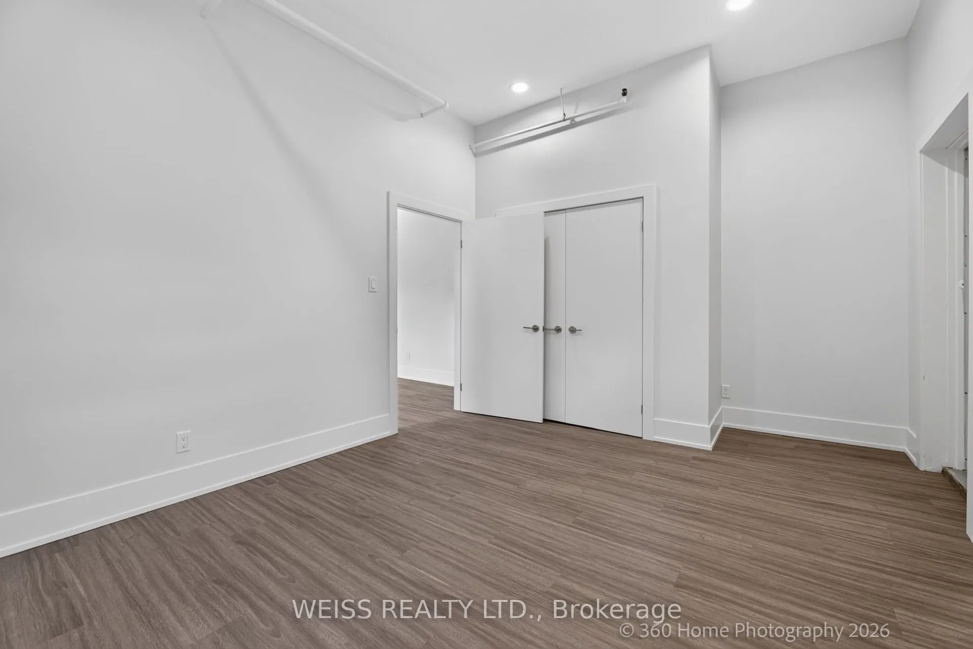 897 Lansdowne Avenue #2
