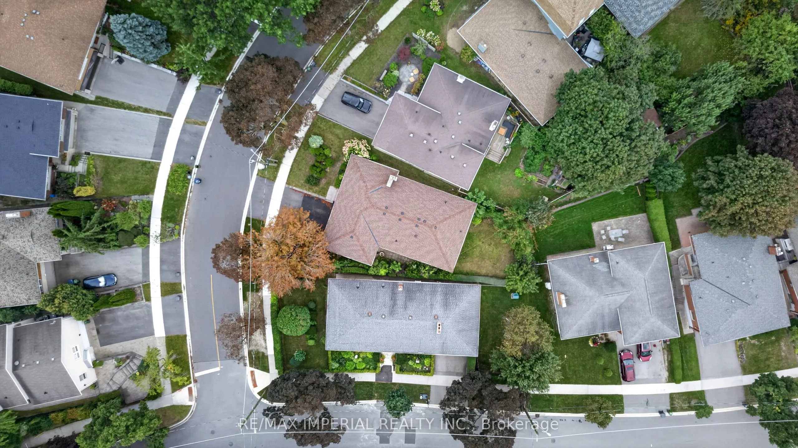 3 Minstrel Drive