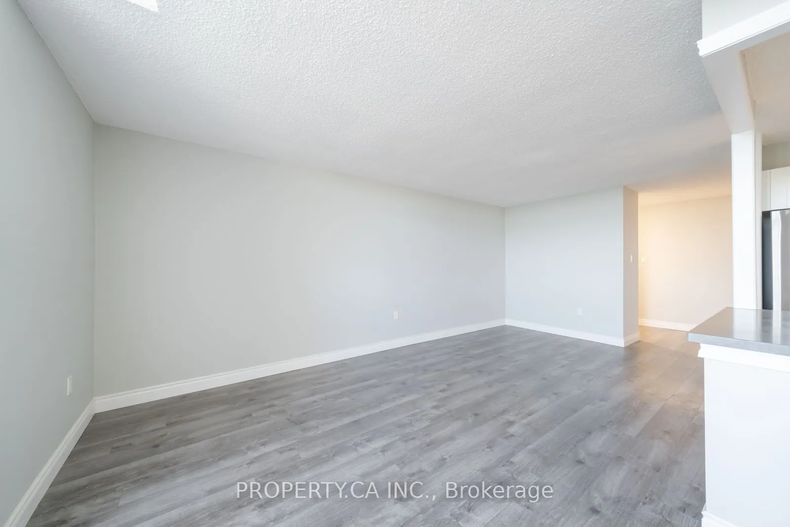 355 Rathburn Road E #1204
