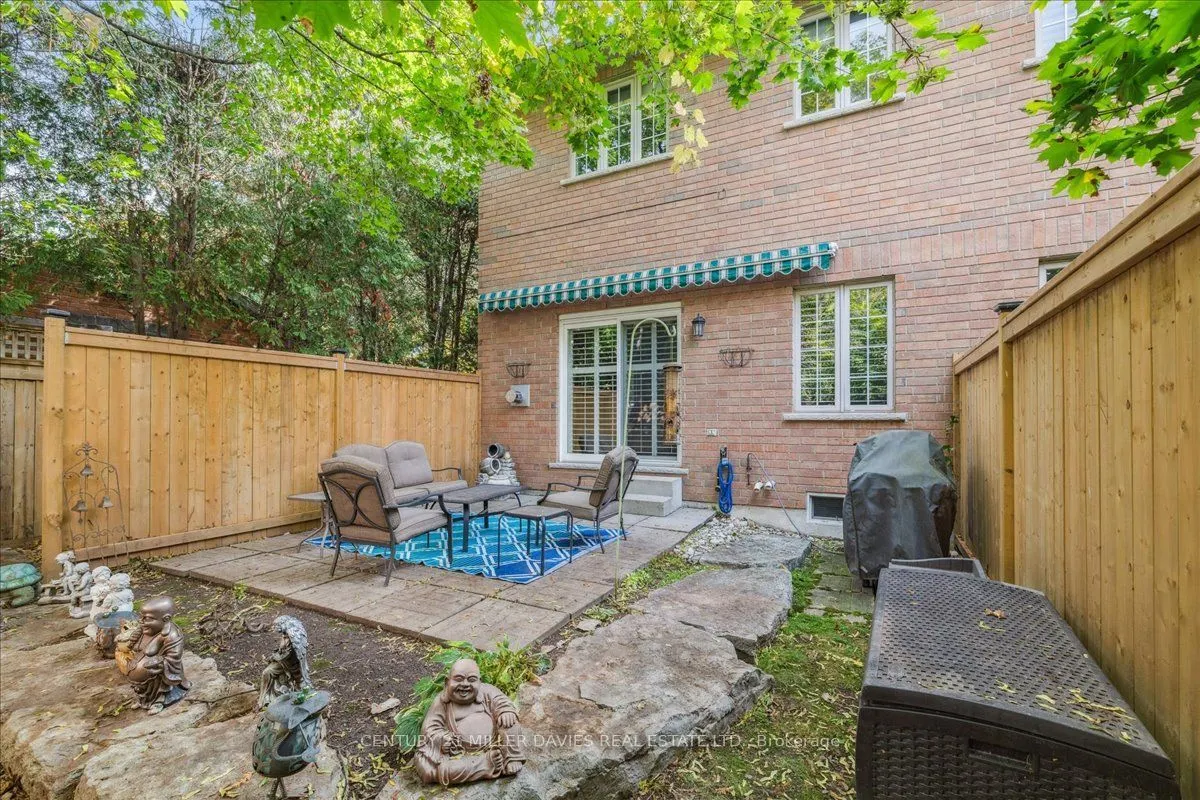 1019 North Shore Boulevard #8