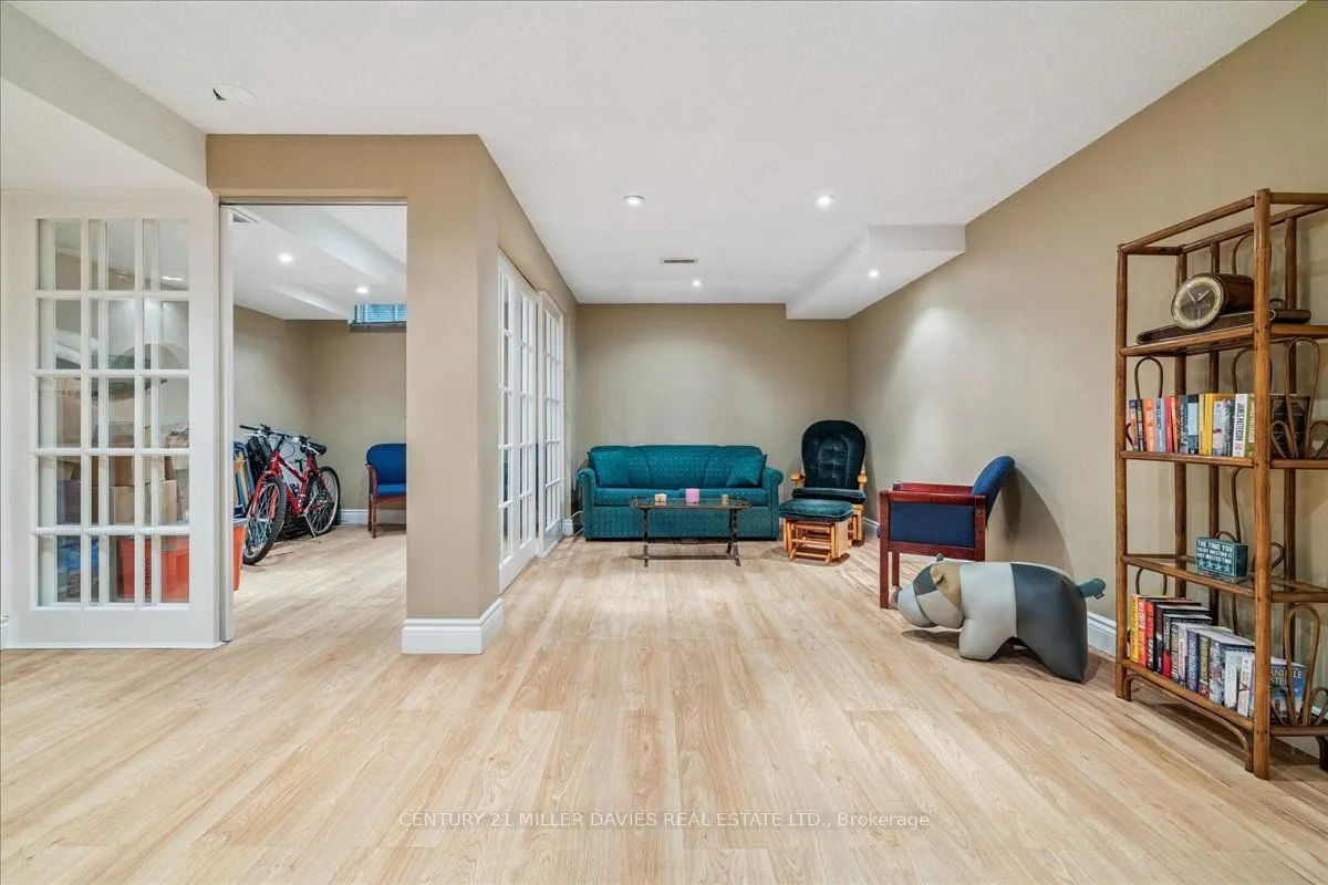 1019 North Shore Boulevard #8