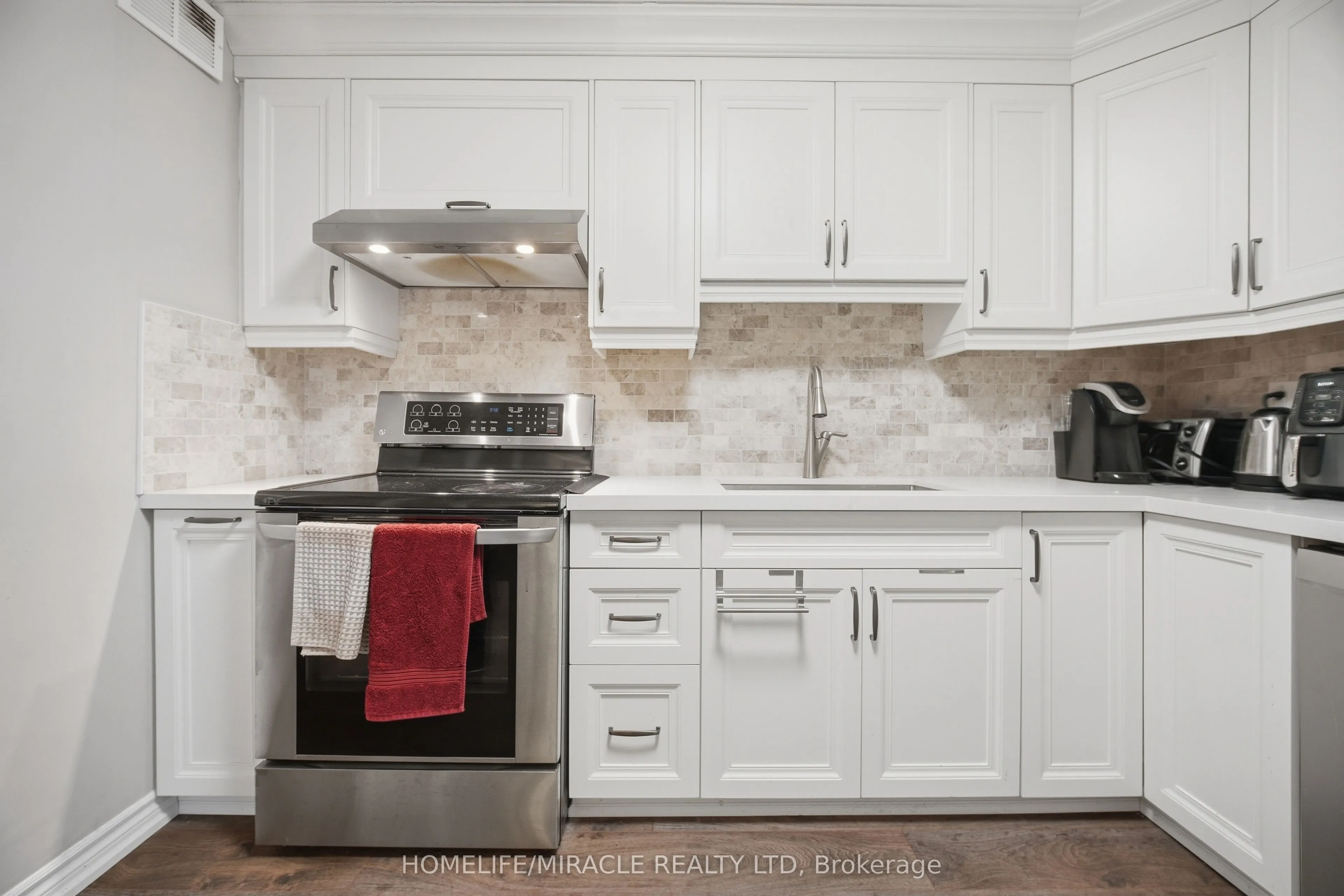 1320 Mississauga Valley Boulevard #209