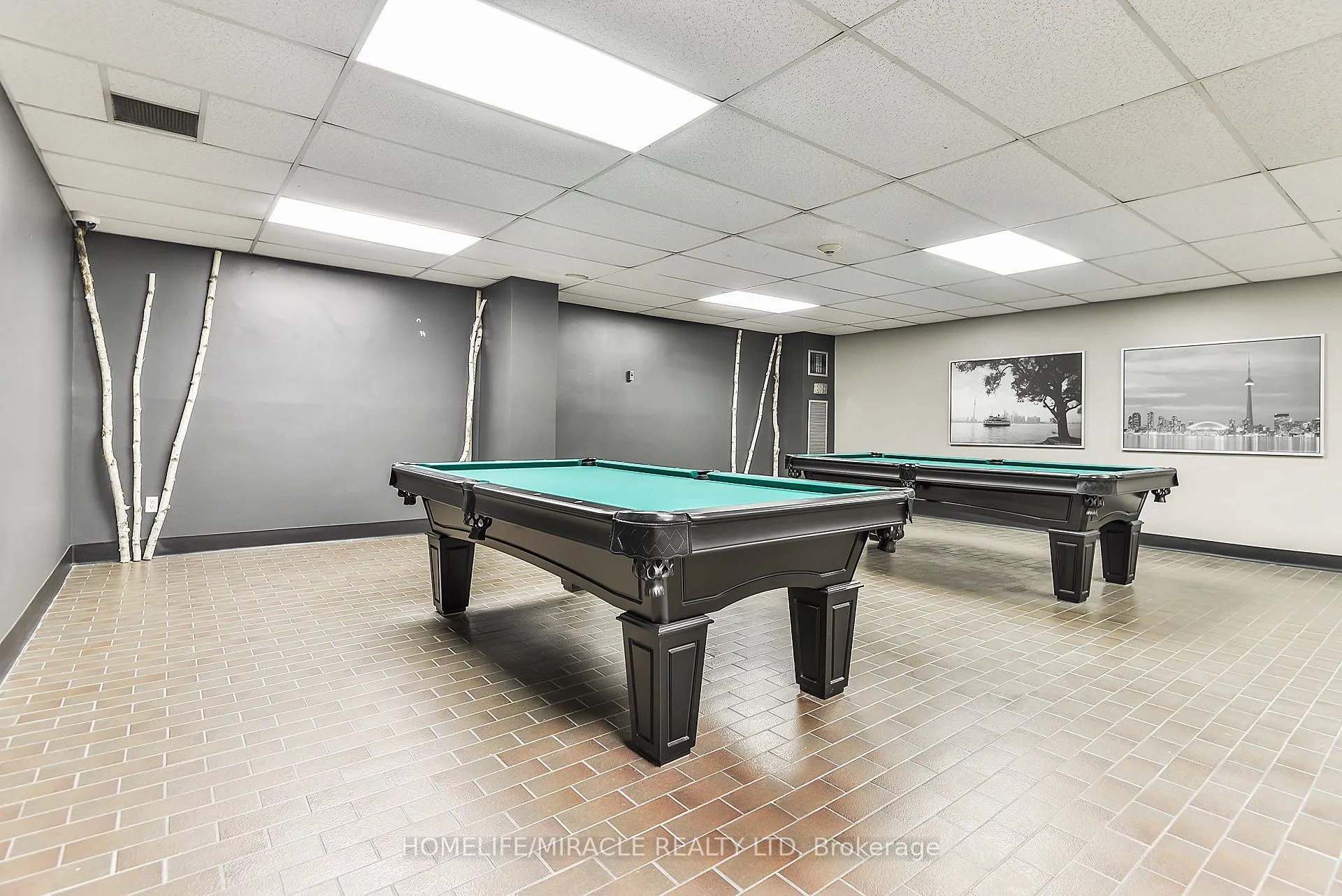 1320 Mississauga Valley Boulevard #209