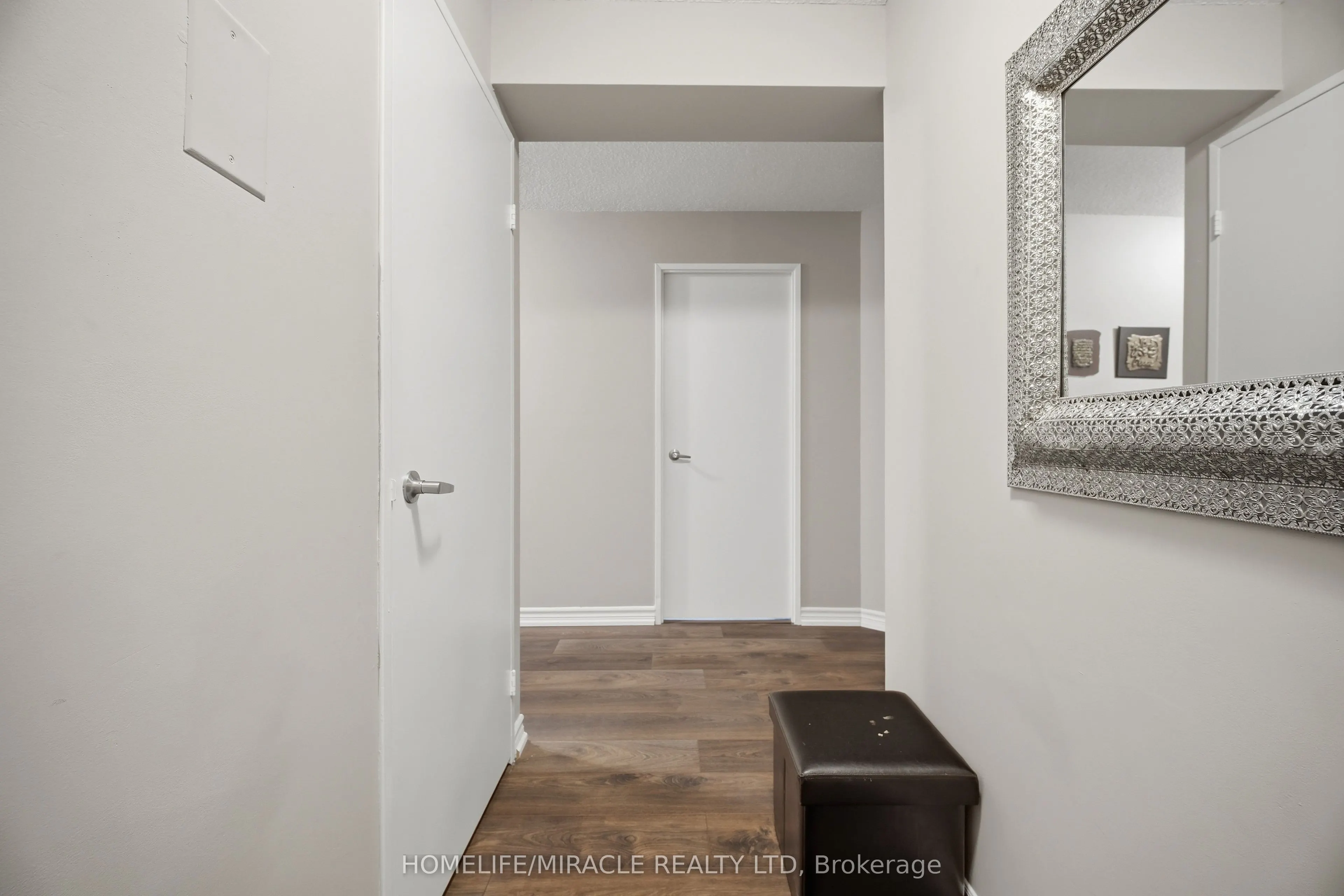 1320 Mississauga Valley Boulevard #209