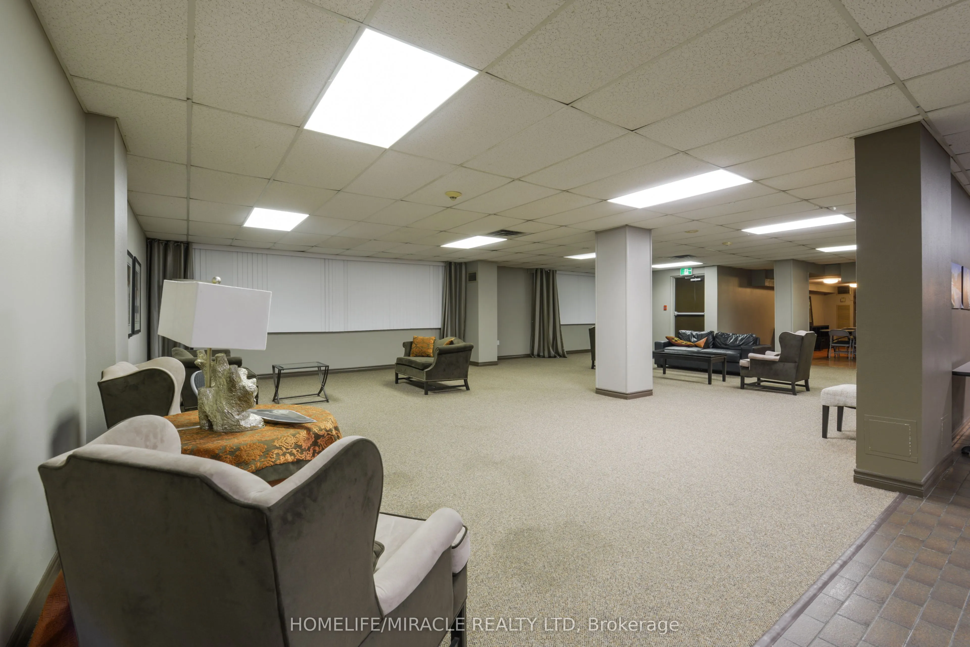 1320 Mississauga Valley Boulevard #209