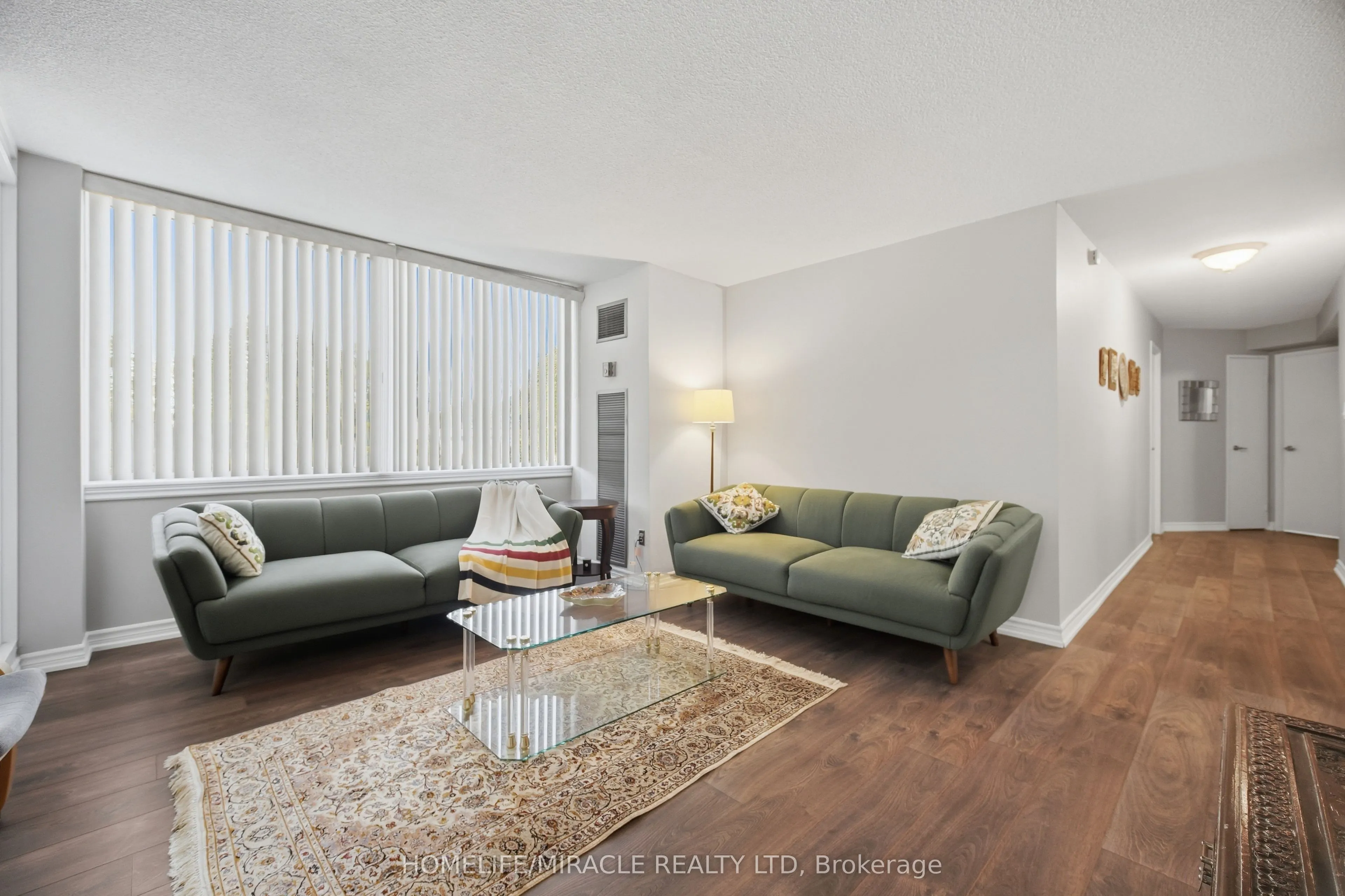 1320 Mississauga Valley Boulevard #209