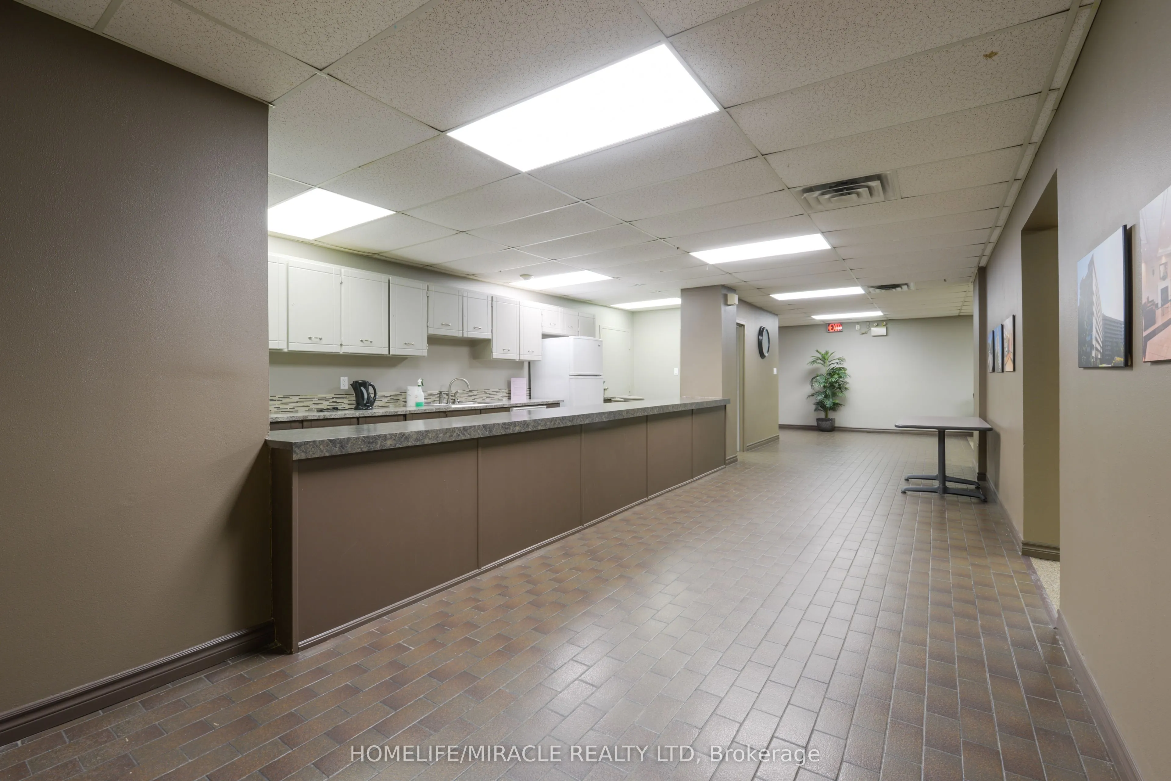 1320 Mississauga Valley Boulevard #209
