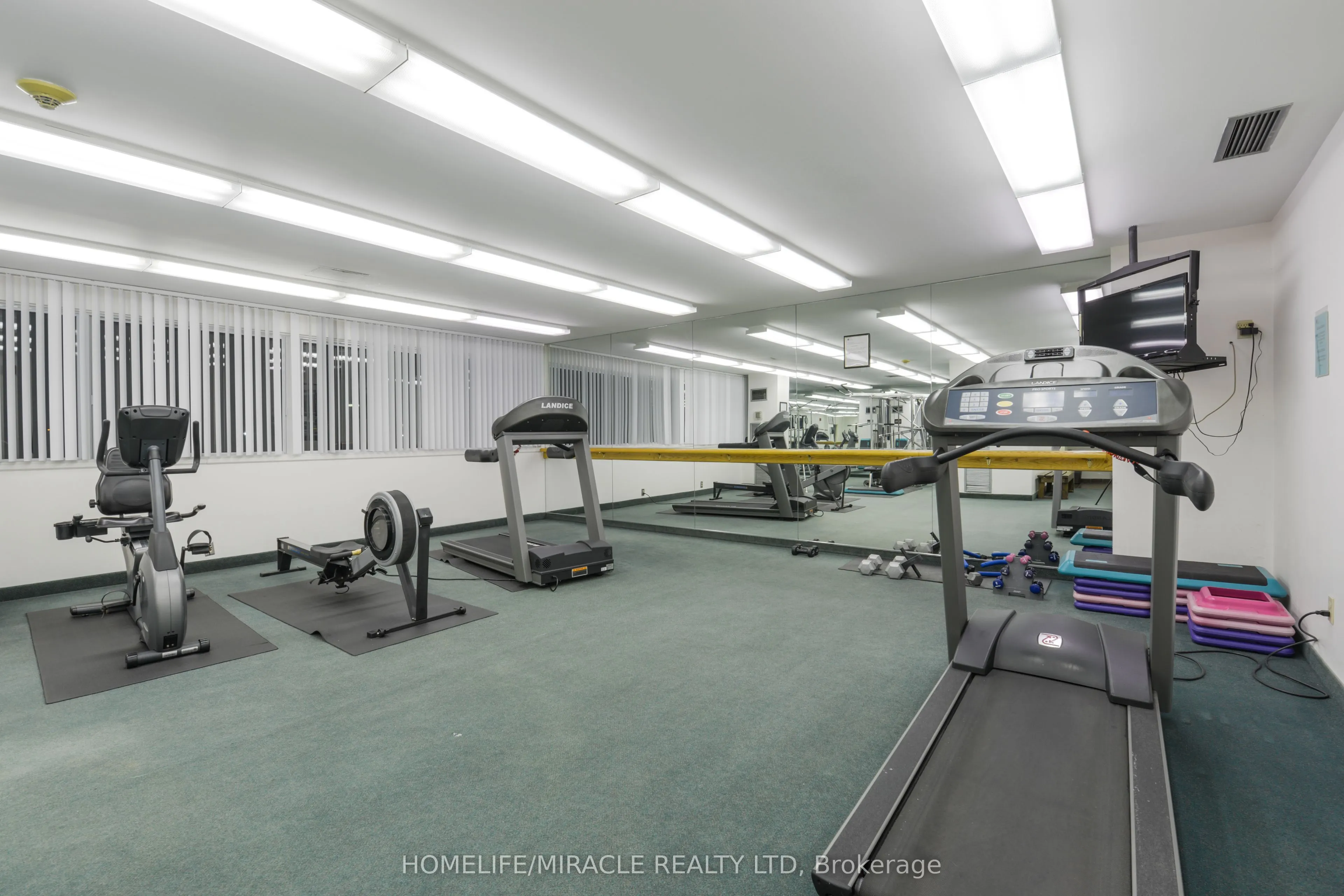 1320 Mississauga Valley Boulevard #209