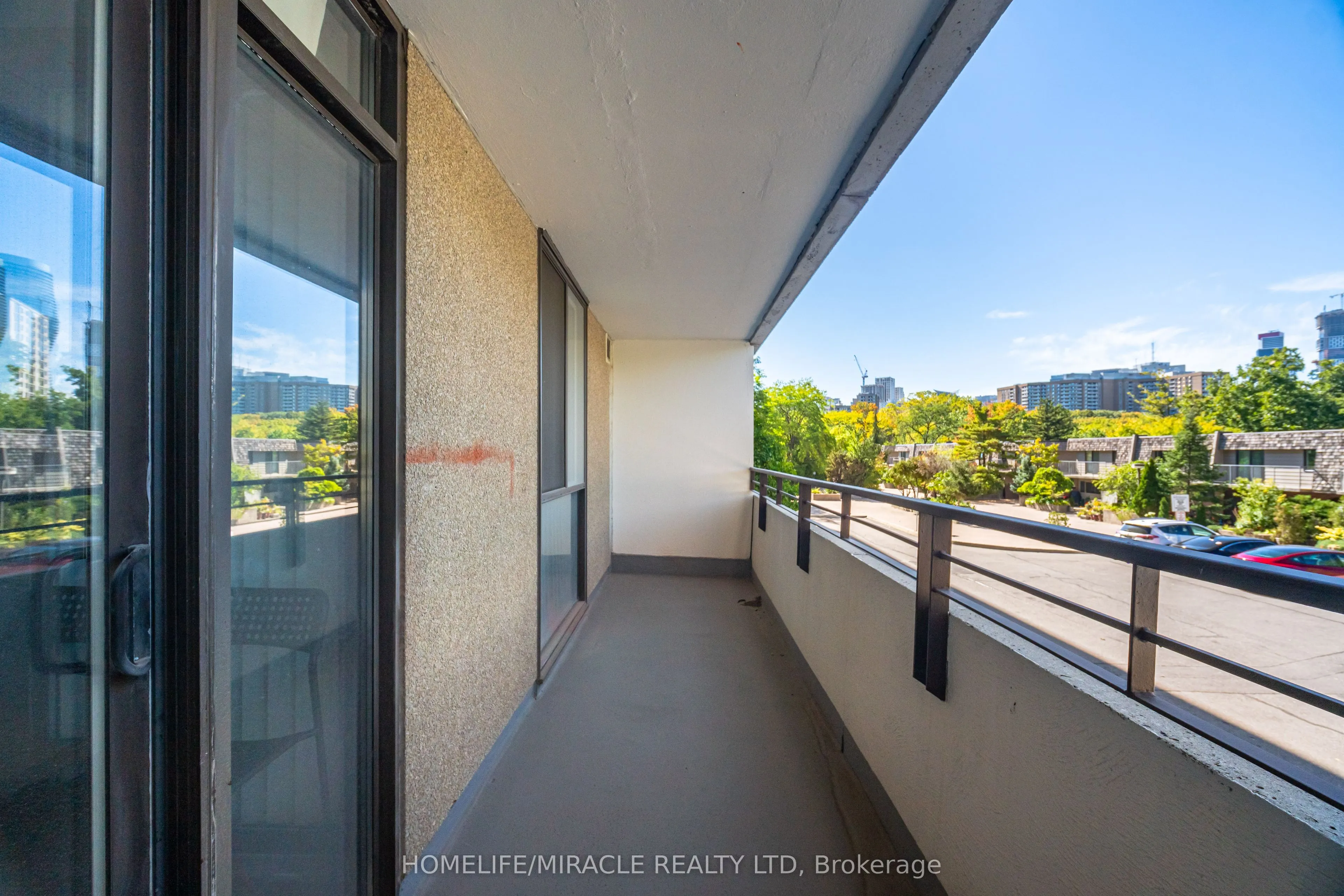 1320 Mississauga Valley Boulevard #209