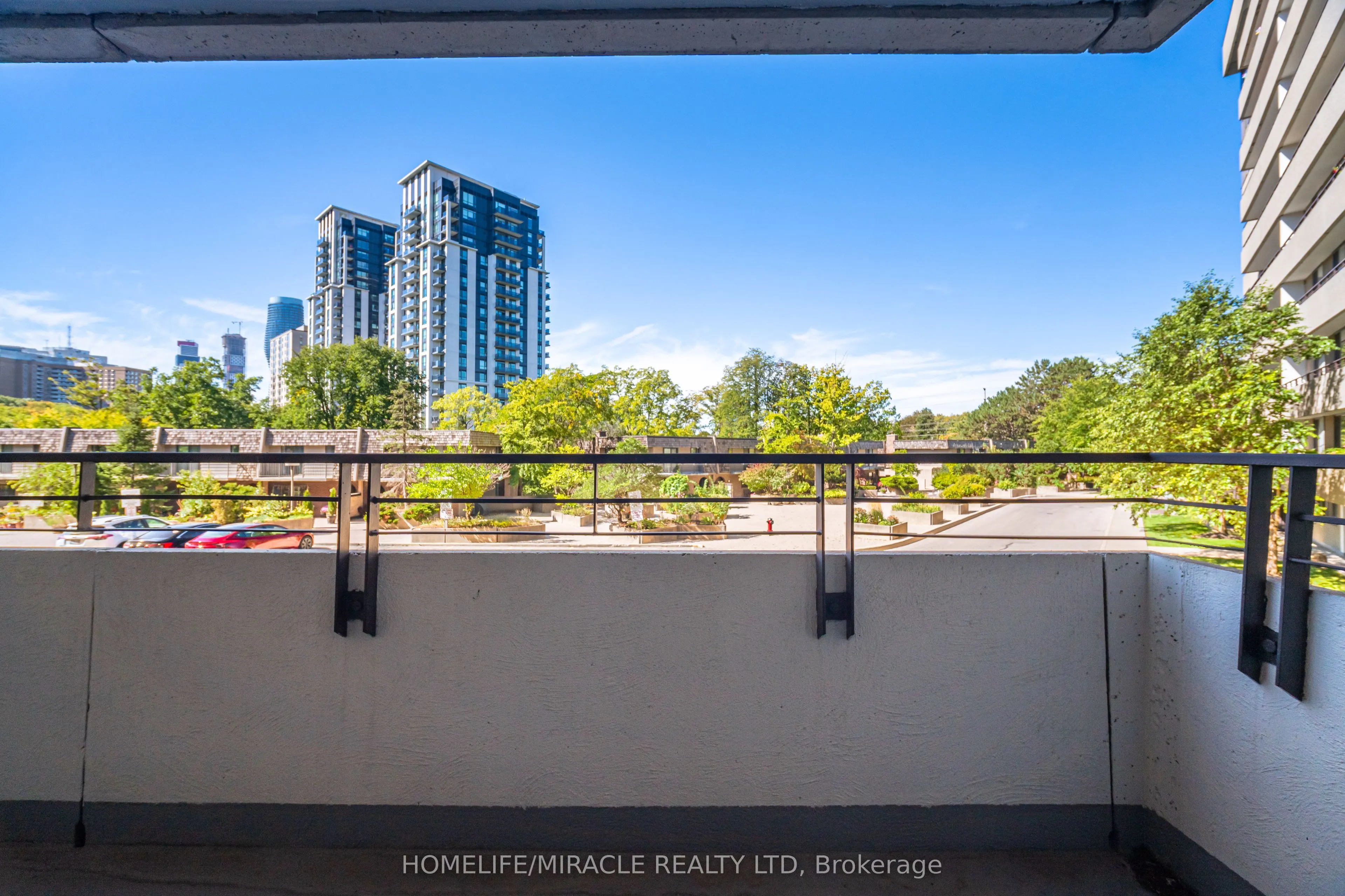 1320 Mississauga Valley Boulevard #209