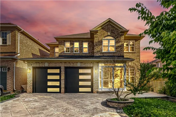 4 Sunnybrook Crescent