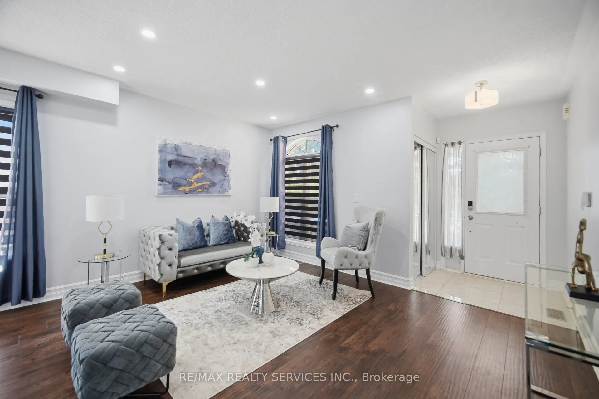 4 Sunnybrook Crescent