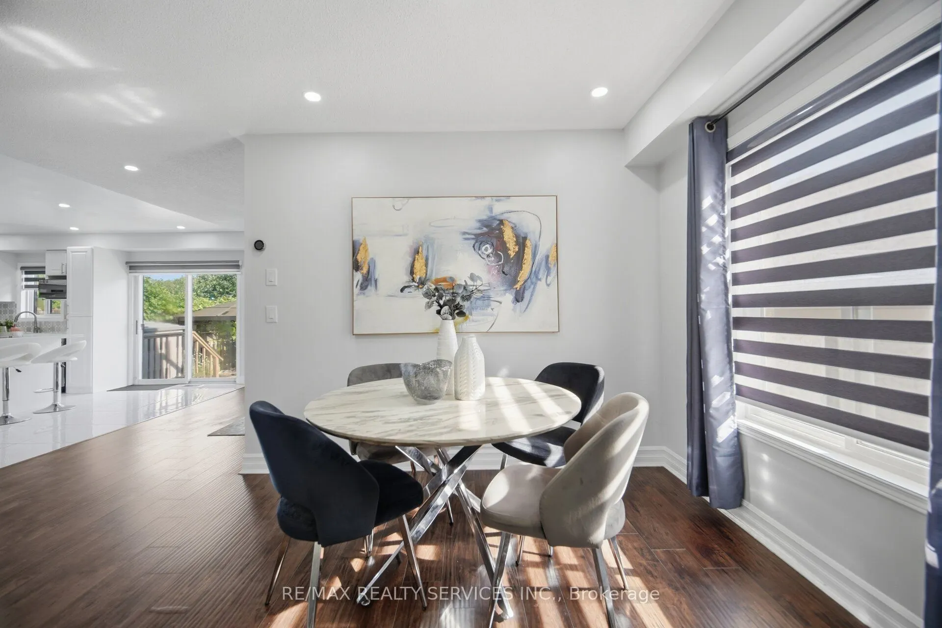 4 Sunnybrook Crescent