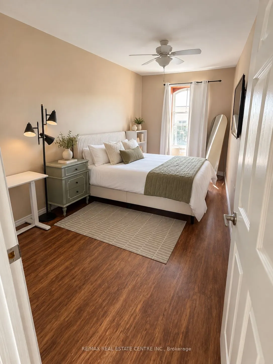 167 Broadway S #3