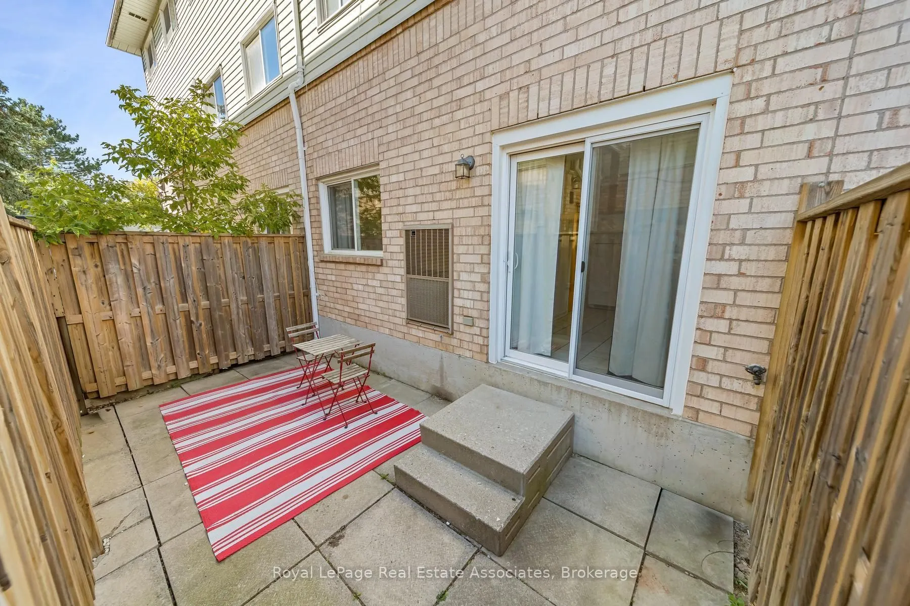 30 Stewart Maclaren Road #18