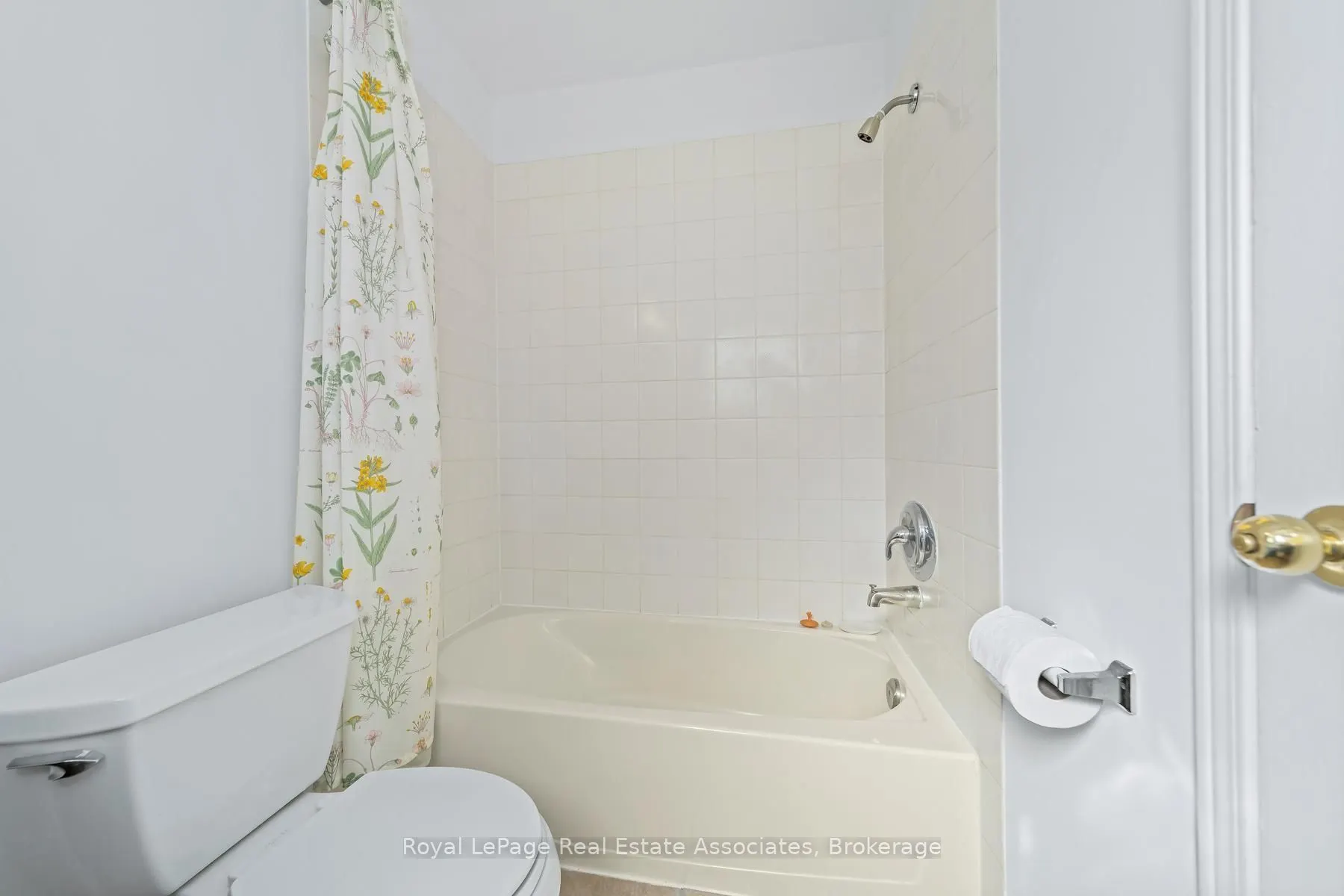30 Stewart Maclaren Road #18
