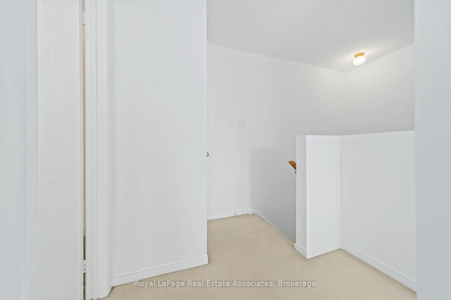30 Stewart Maclaren Road #18